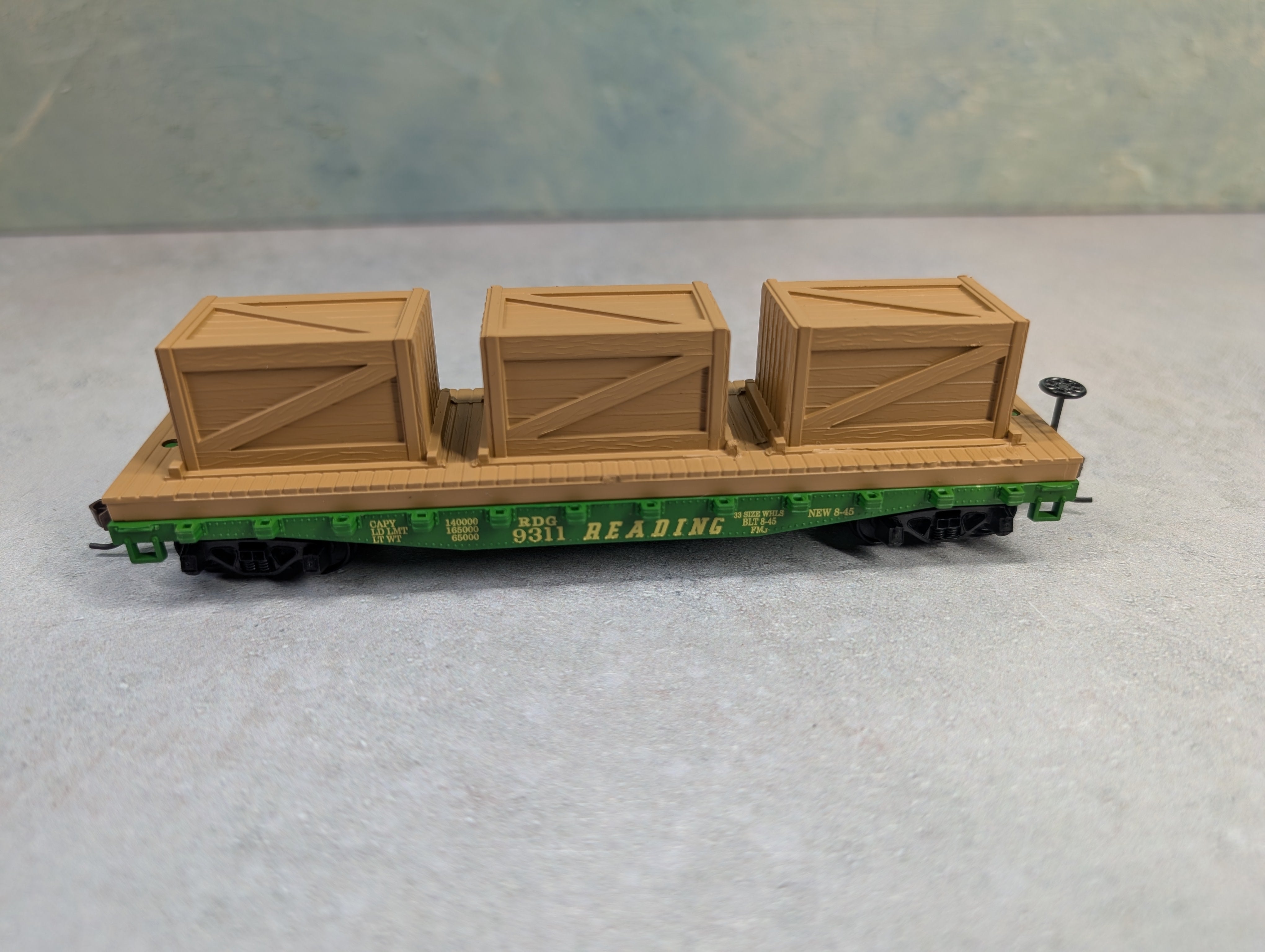 USED Mantua 727-021 HO Scale Flat Car w/ Crates Reading RDG #9311