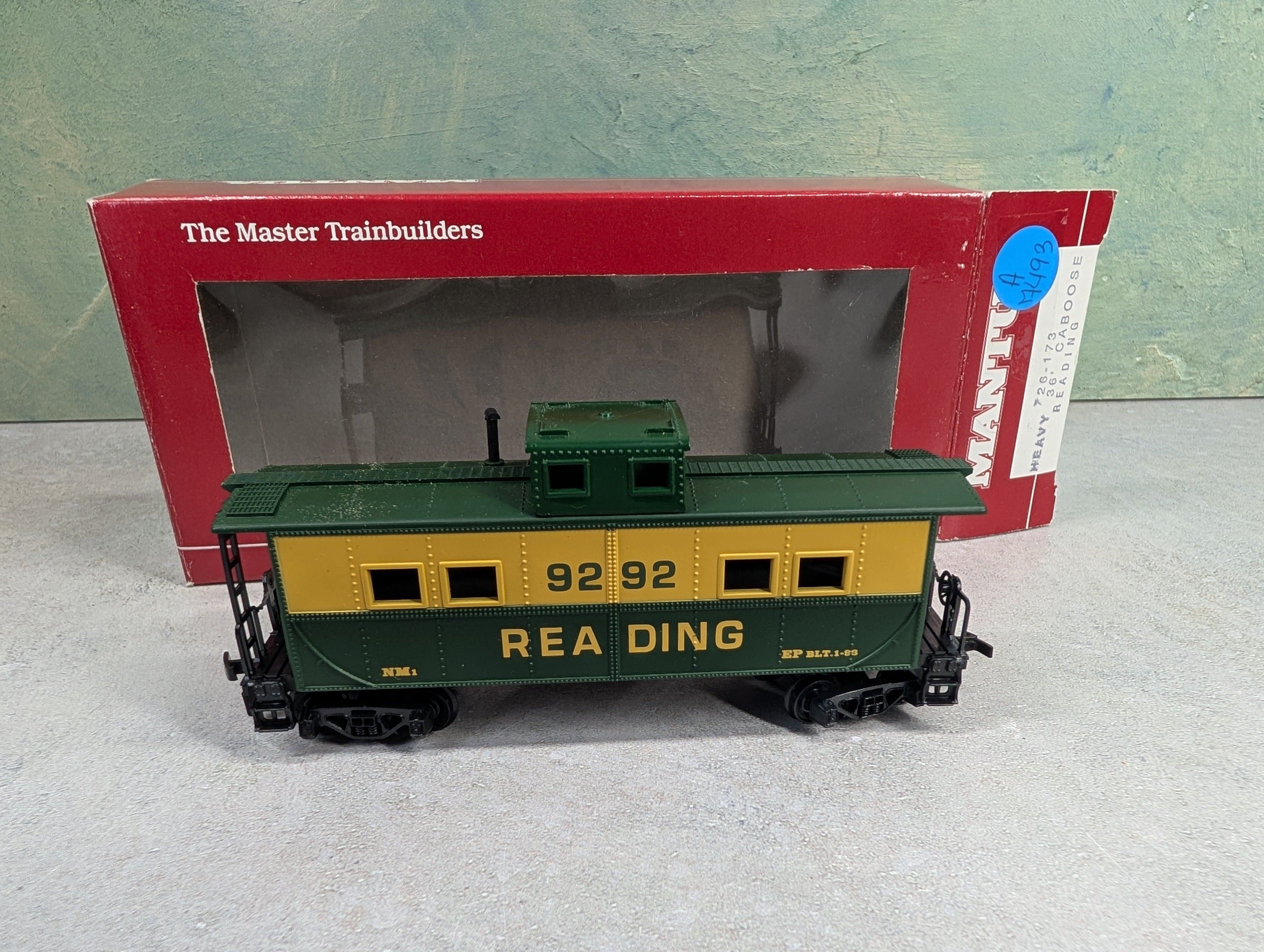USED Mantua 726-173 HO Scale Heavy 36' Caboose Reading #9292