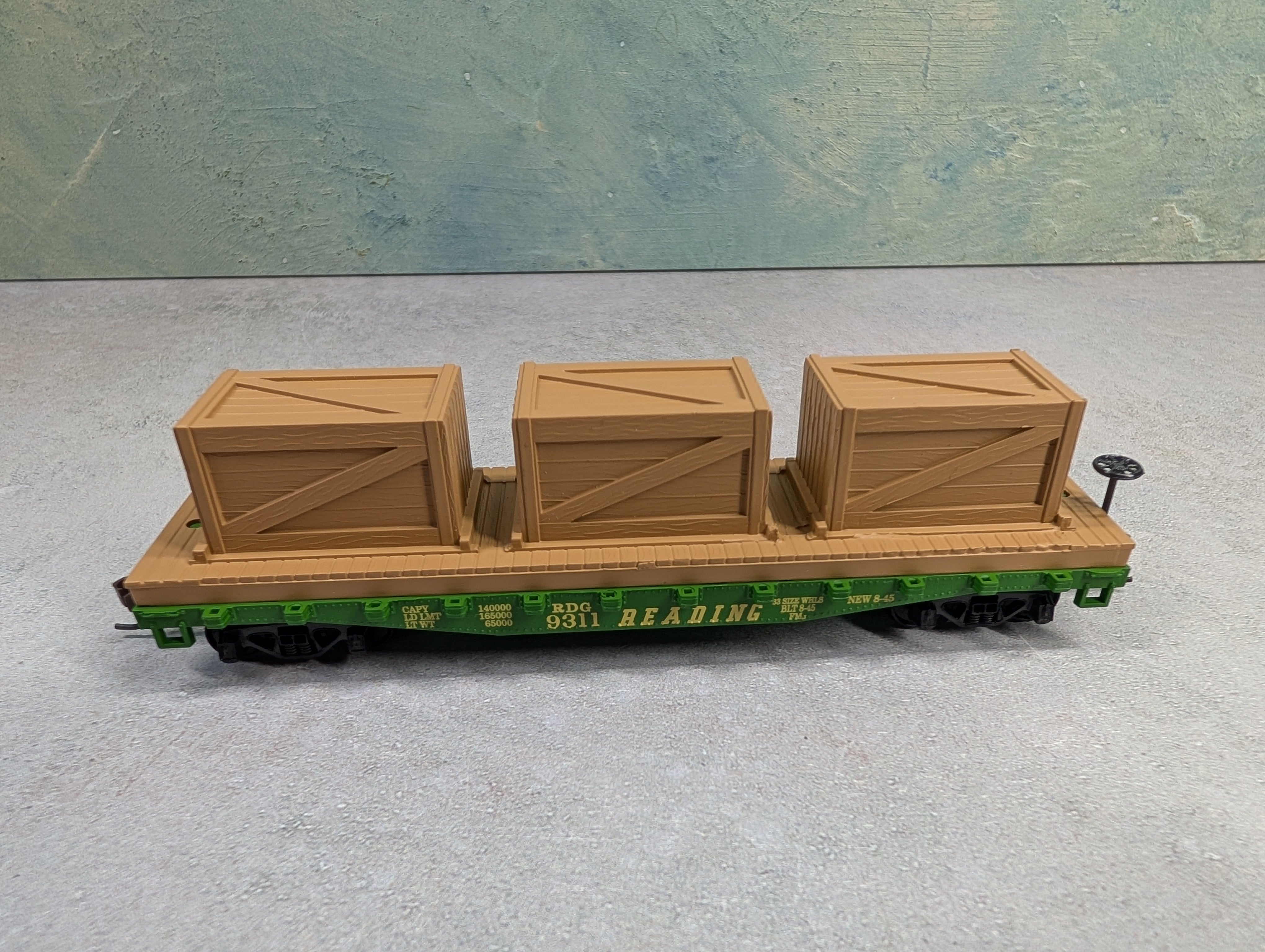 USED Mantua 727-021 HO Scale Flat Car w/ Crates Reading RDG #9311
