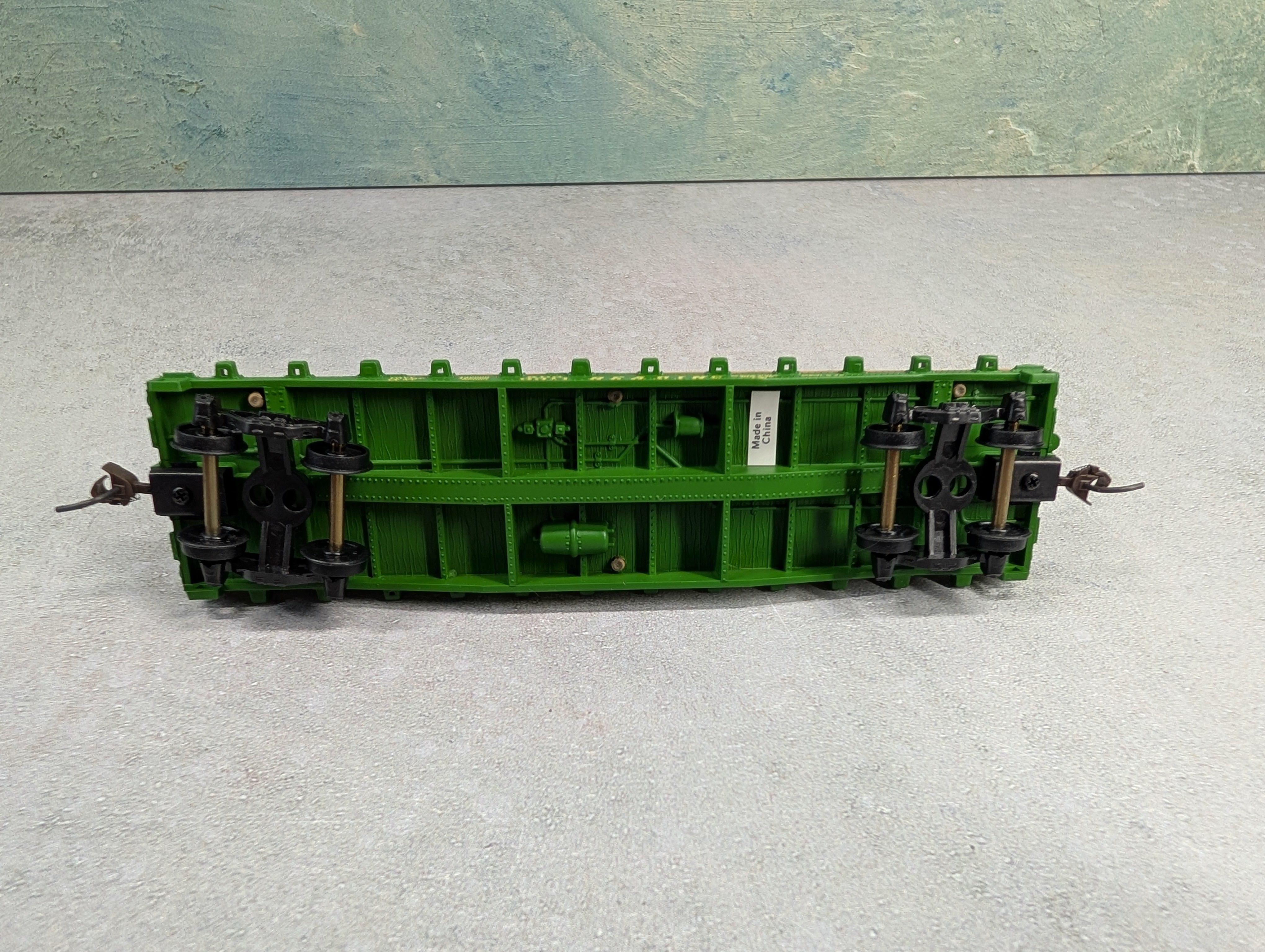 USED Mantua 727-021 HO Scale Flat Car w/ Crates Reading RDG #9311
