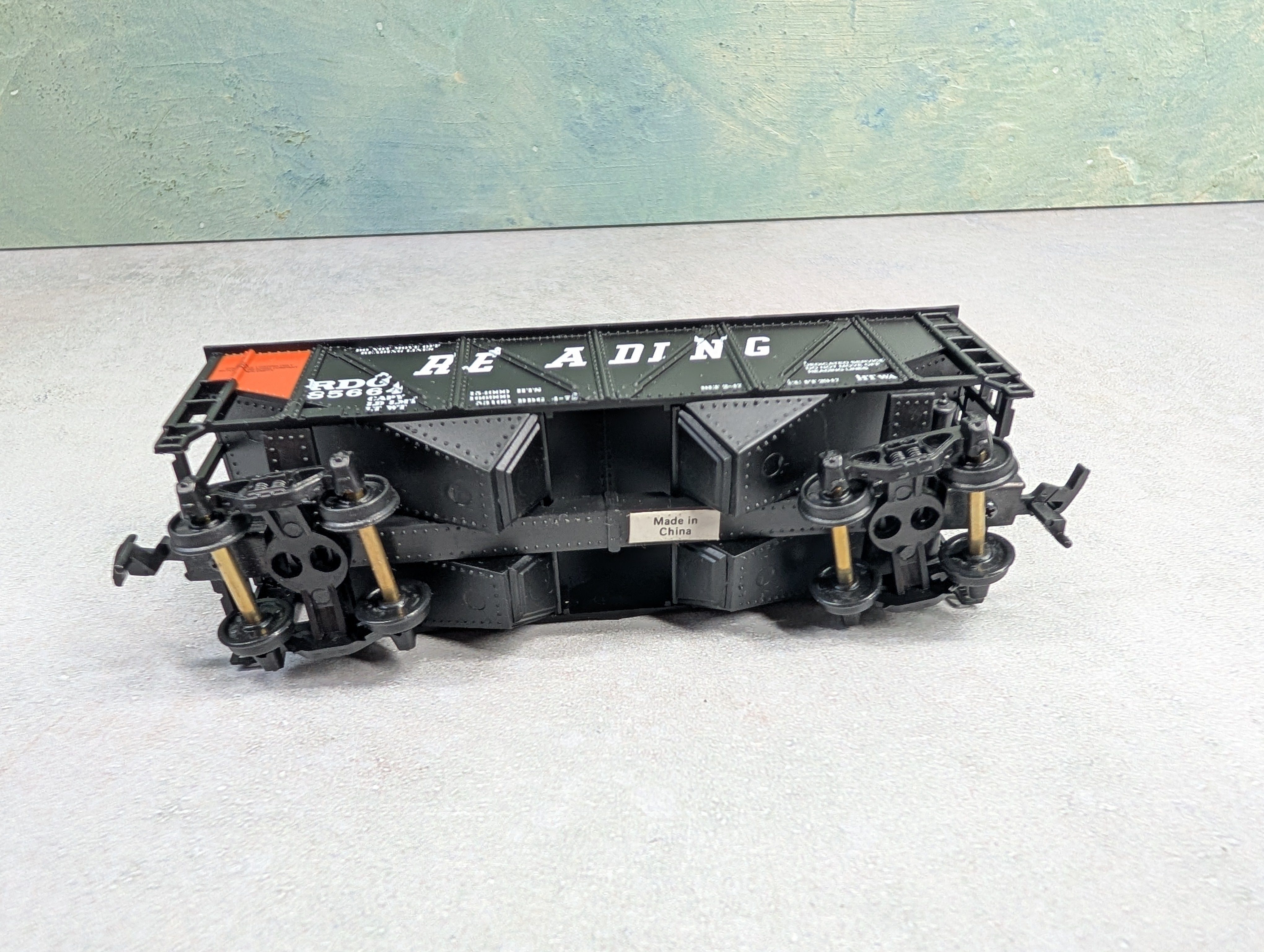 USED Mantua 729-621 HO Scale Heavy 32' Hopper Reading RDG #85664