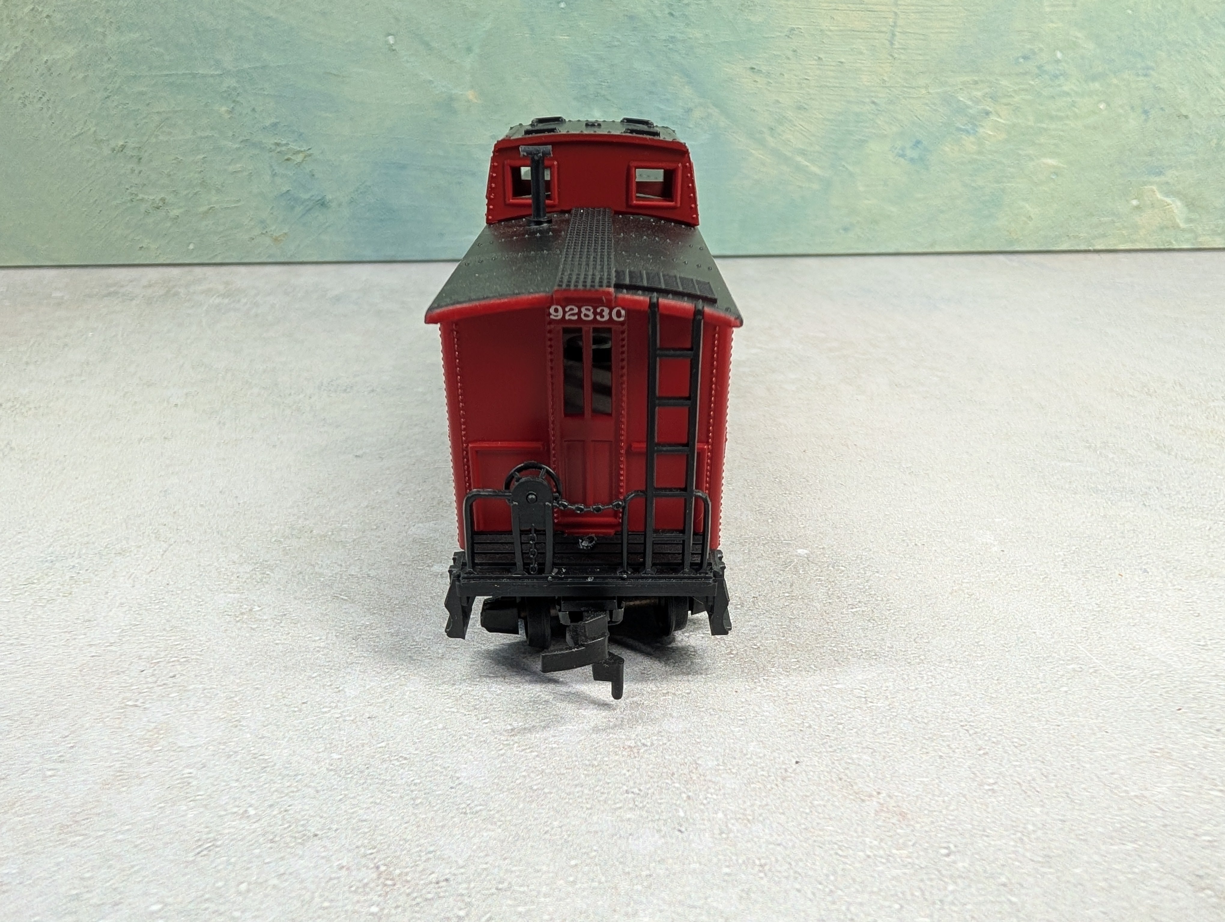 USED Mantua 726-621 HO Scale Heavy 36' Caboose Reading #92830