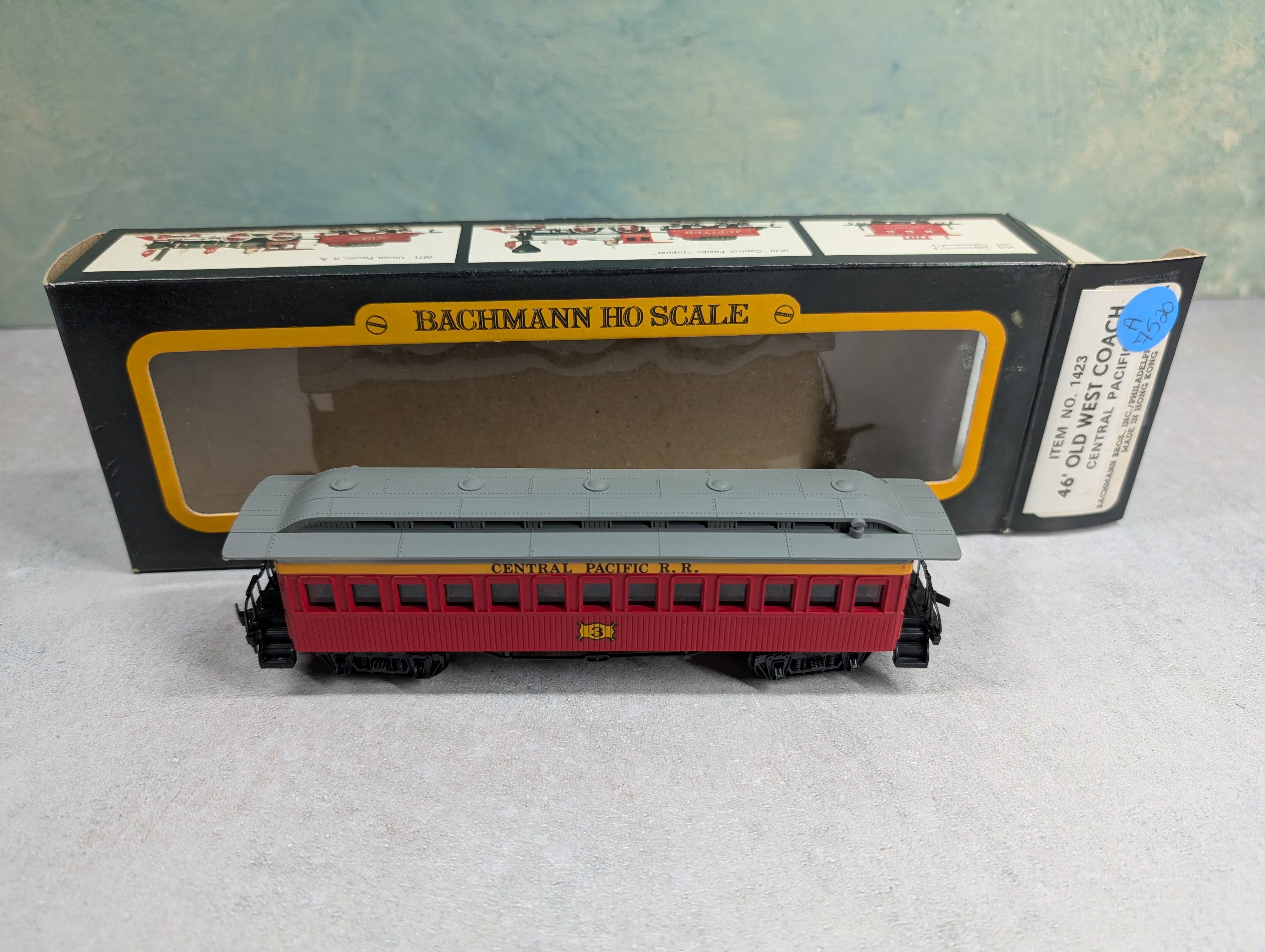 USED Bachmann 1423 HO Scale 46' Old West Coach Central Pacific #3
