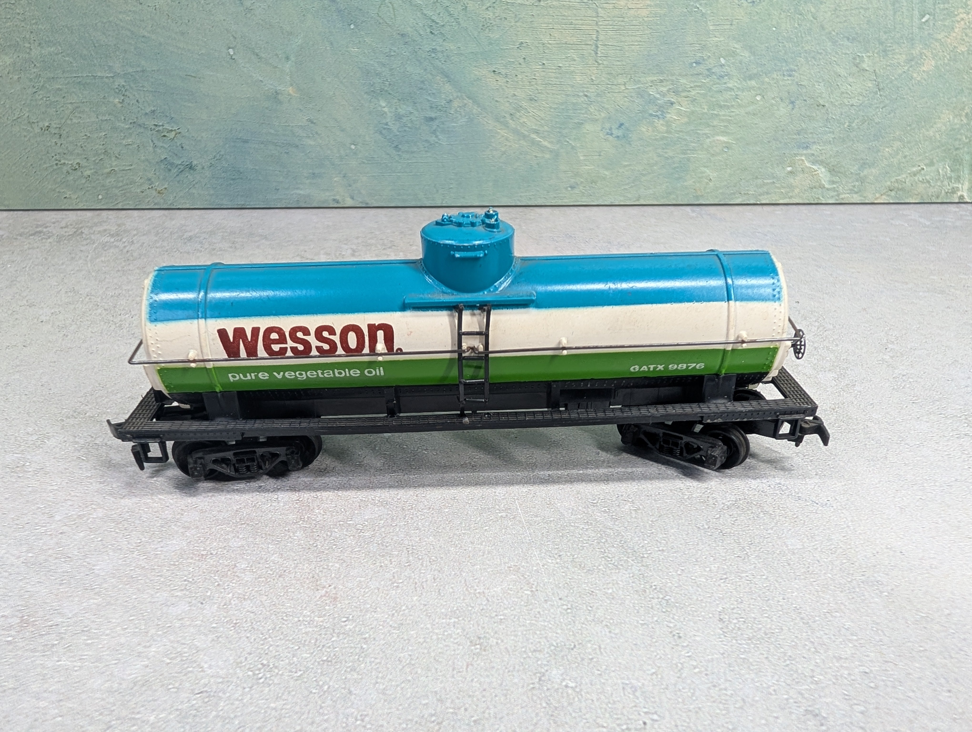 USED Tyco HO Scale Single Dome Tank Car Wesson GATX #9876
