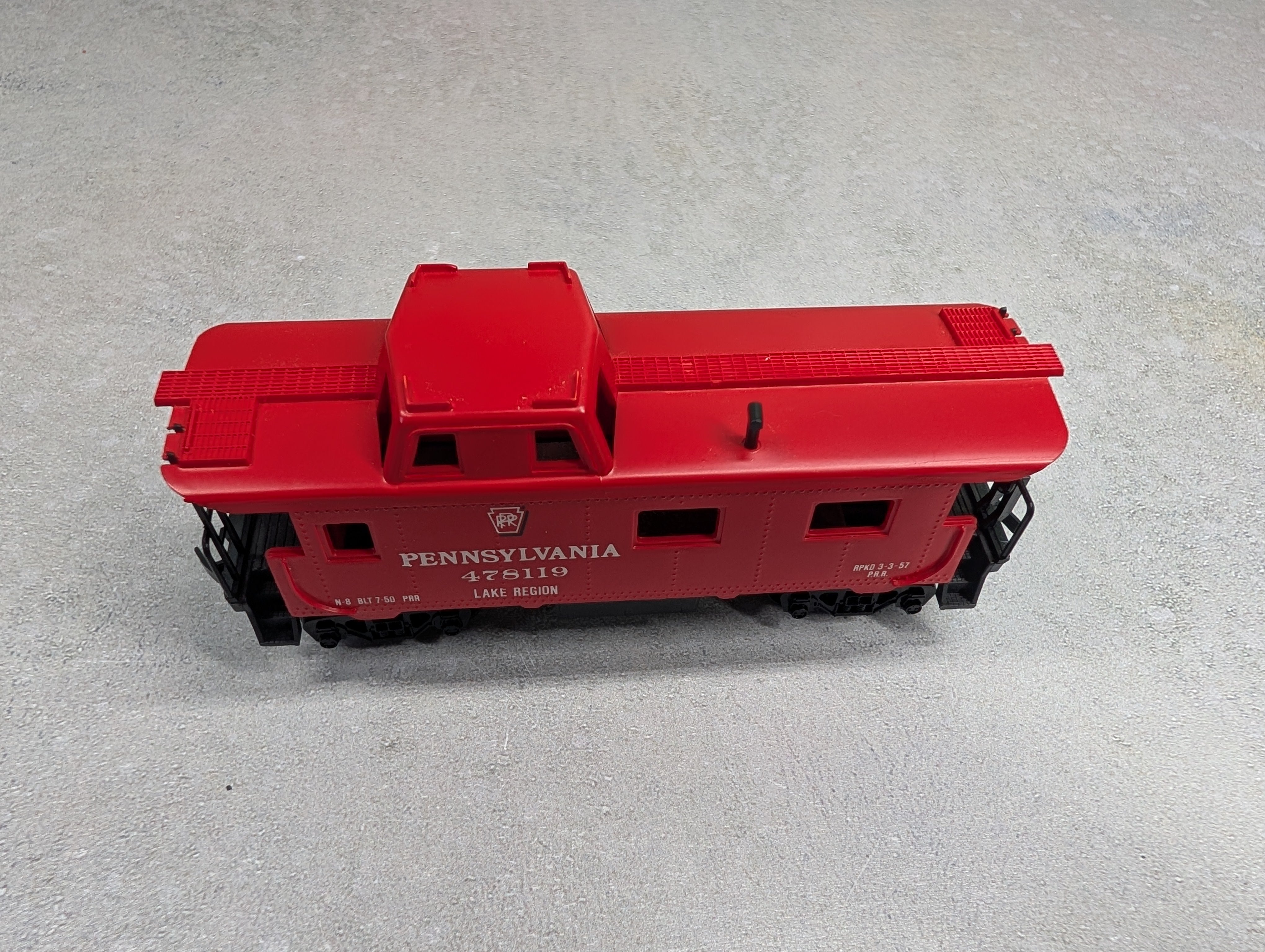 USED Mehano HO Scale Caboose Pennsylvania Lake Region #478119