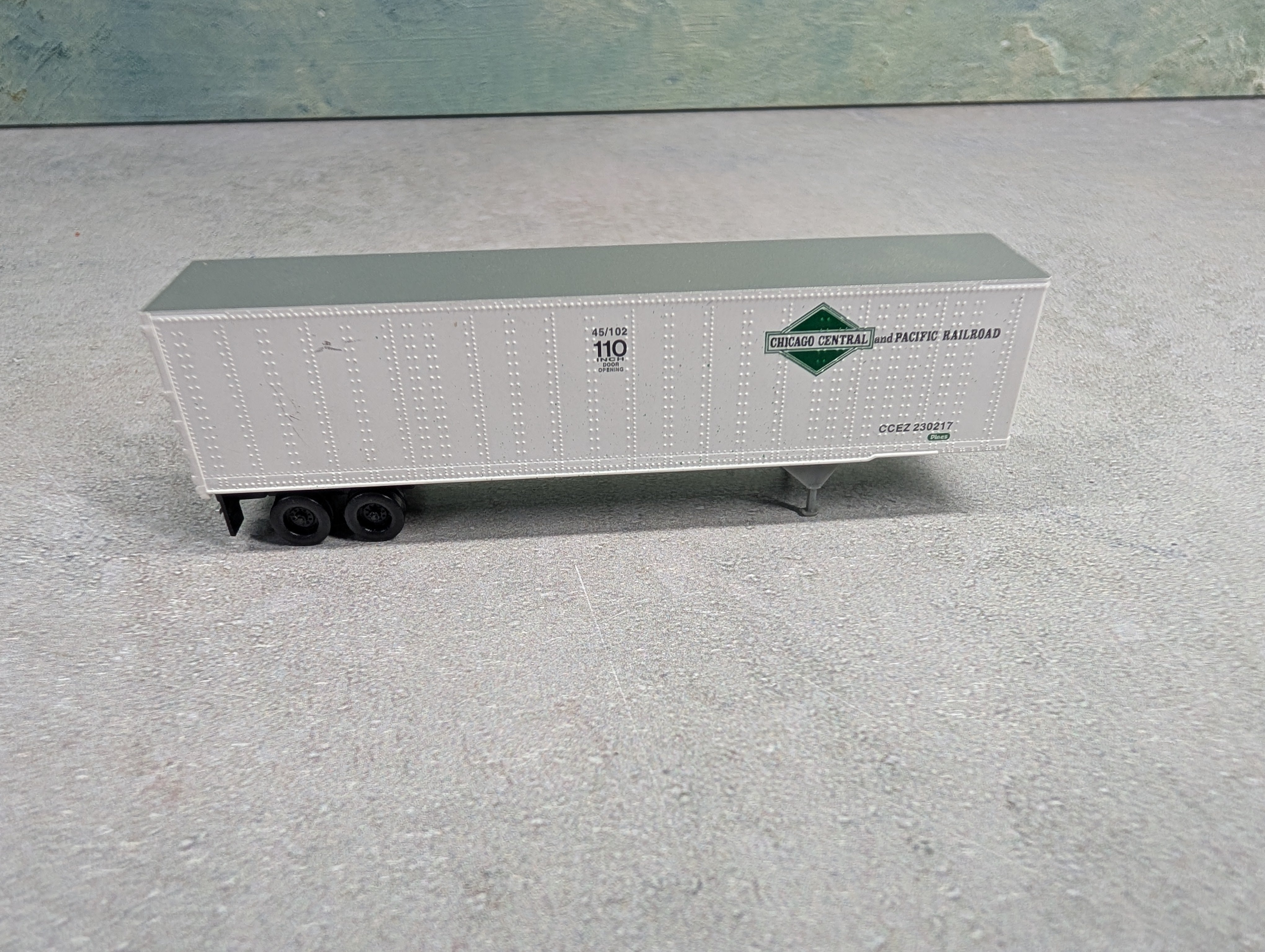 USED Atlas N Scale 45' Trailer Chicago Central and Pacific Railroad CCEZ #230217