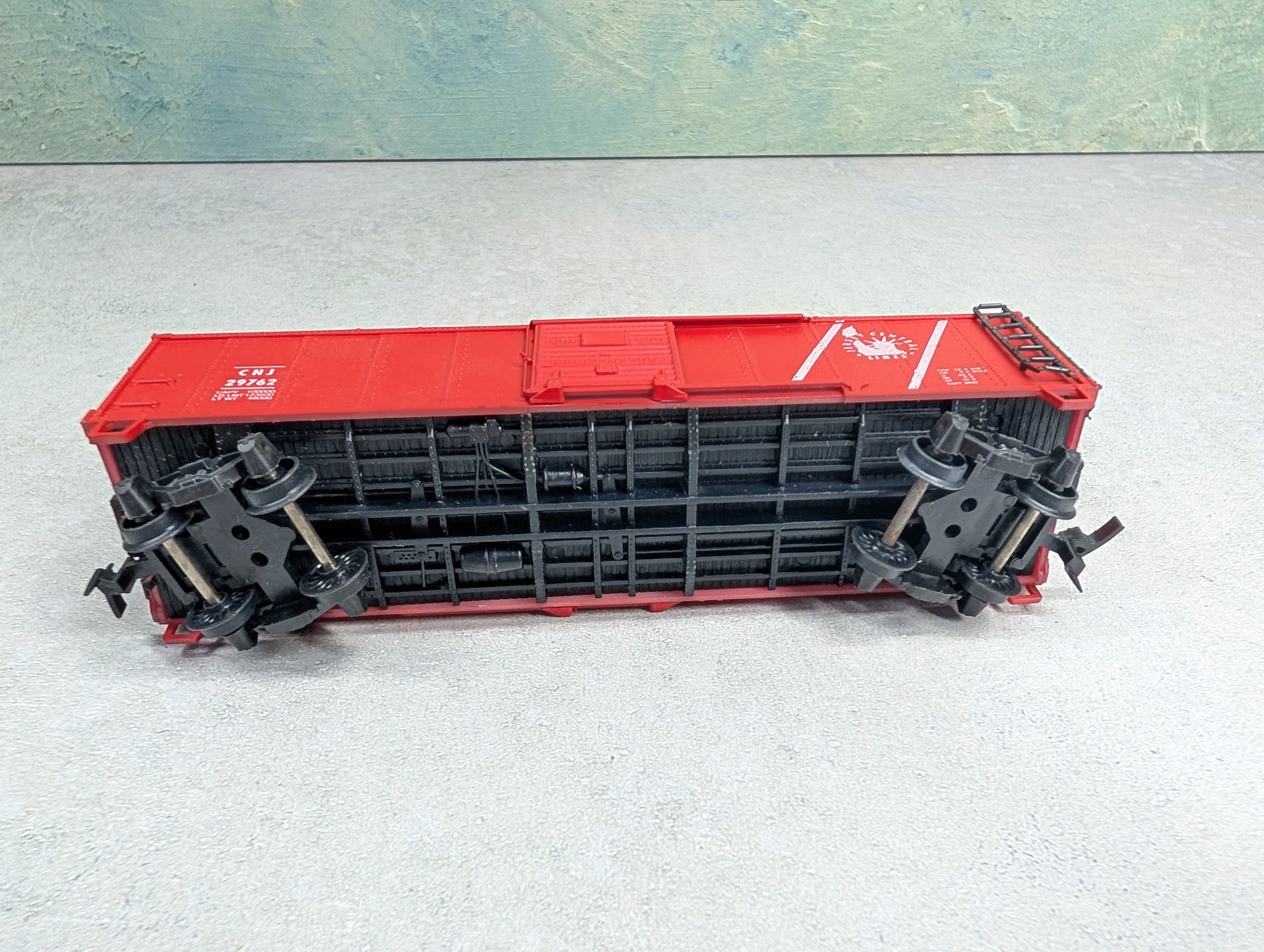 USED ROCO HO Scale 41' Box Car Jersey Central CNJ #29762