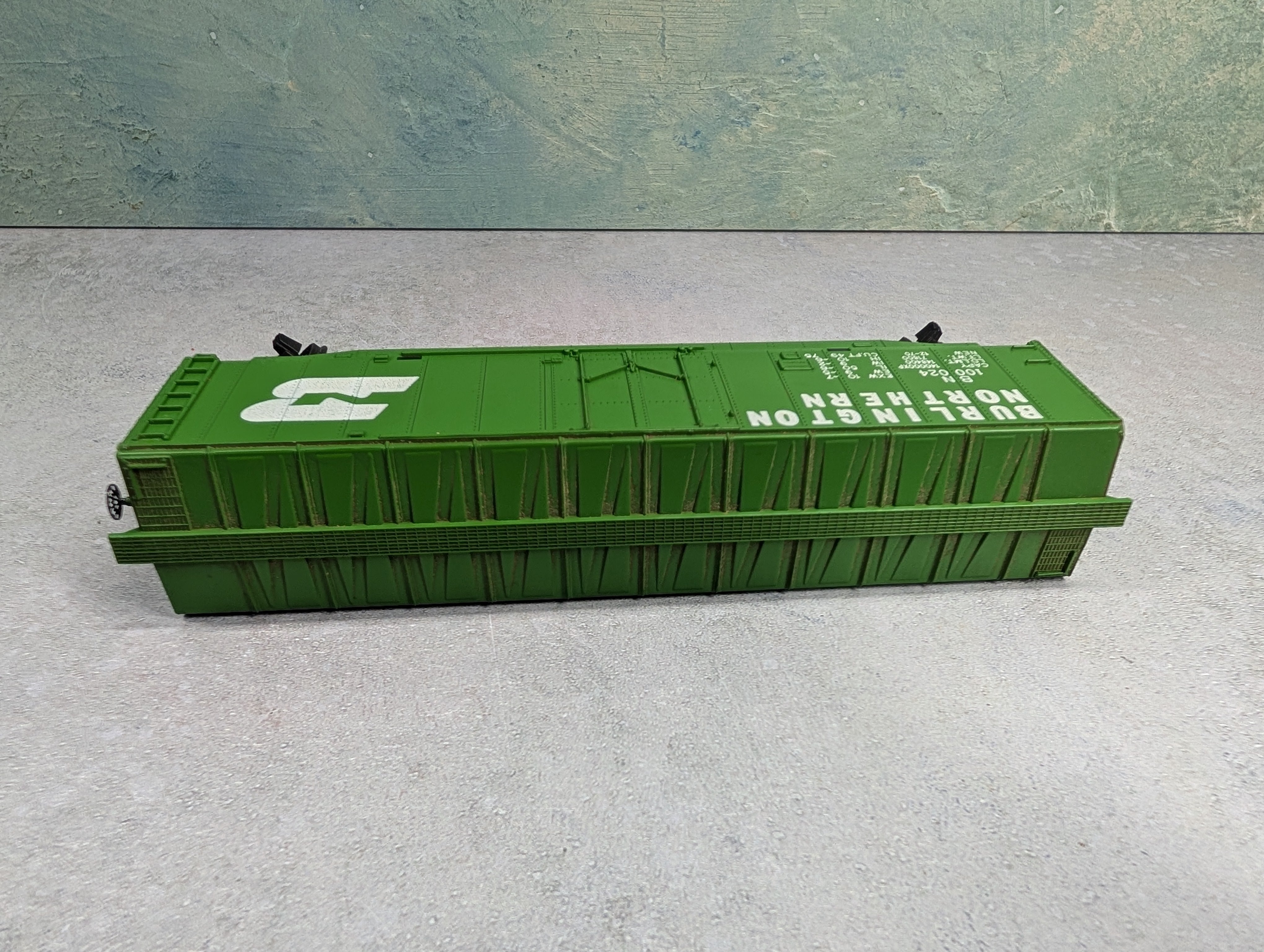 USED Tyco HO Scale 50' Box Car Burlington Northern BN #100024