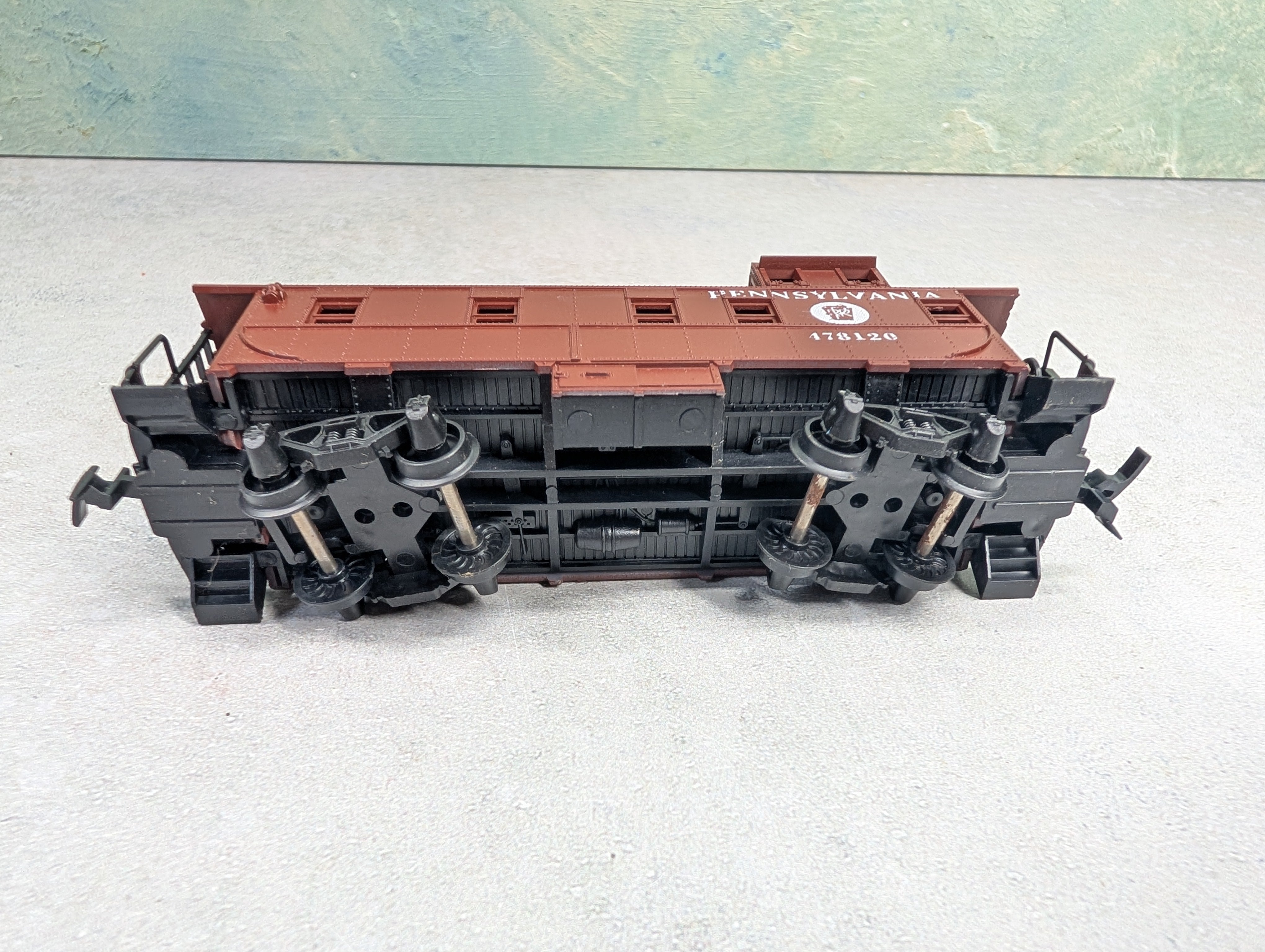 USED AHM HO Scale Caboose Pennsylvania #478120