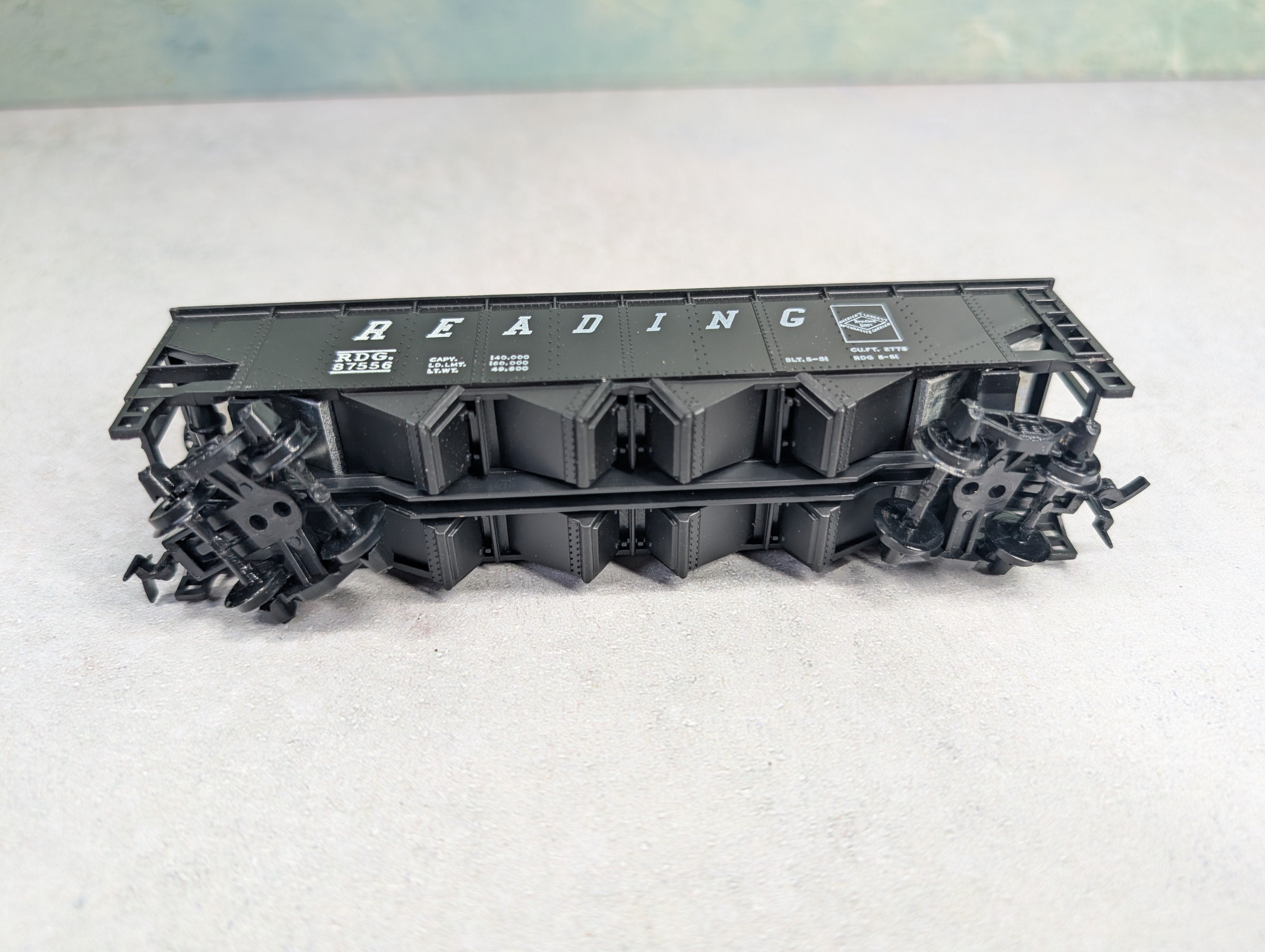 USED Tyco HO Scale Quad Hopper Reading RDG #87556