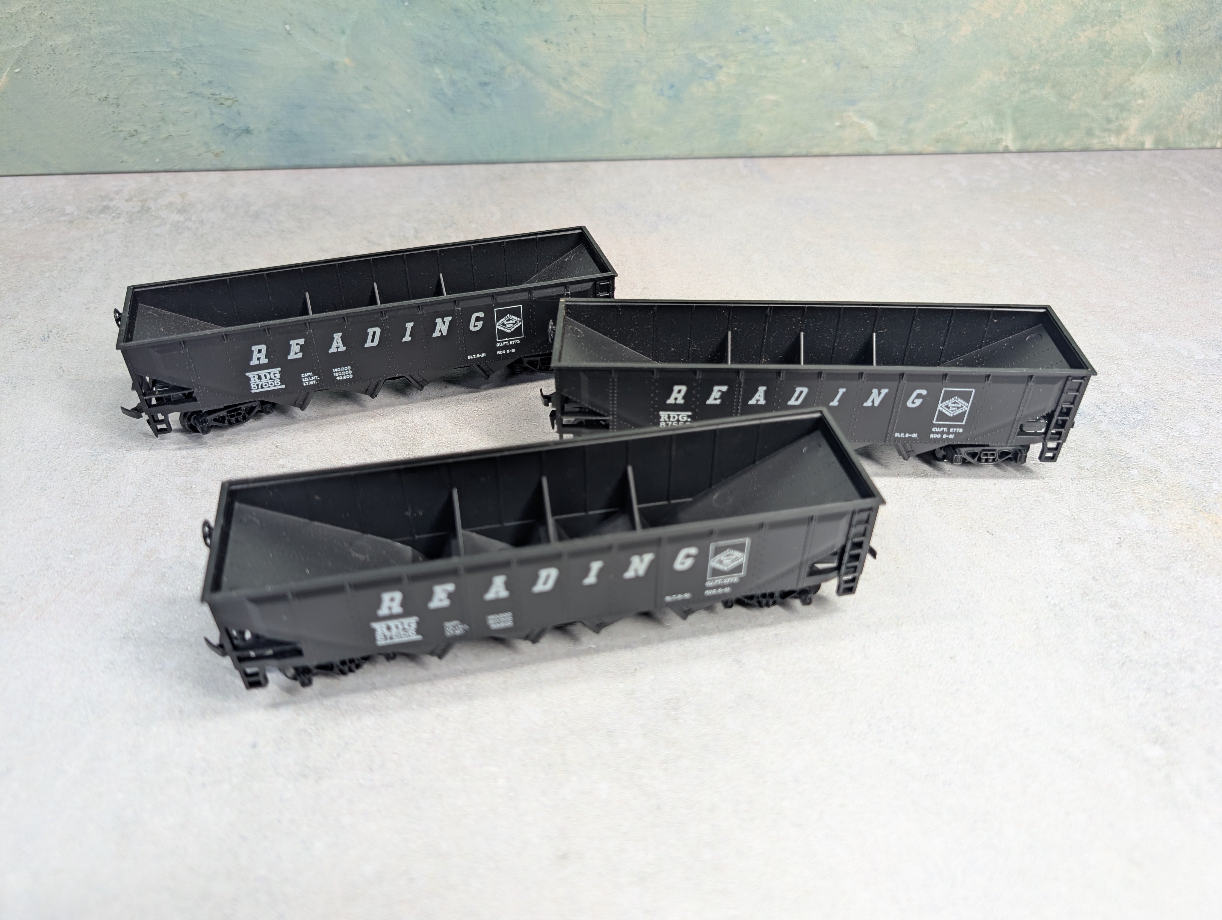 USED Tyco HO Scale Quad Hopper Reading RDG #87556 (3 pcs)