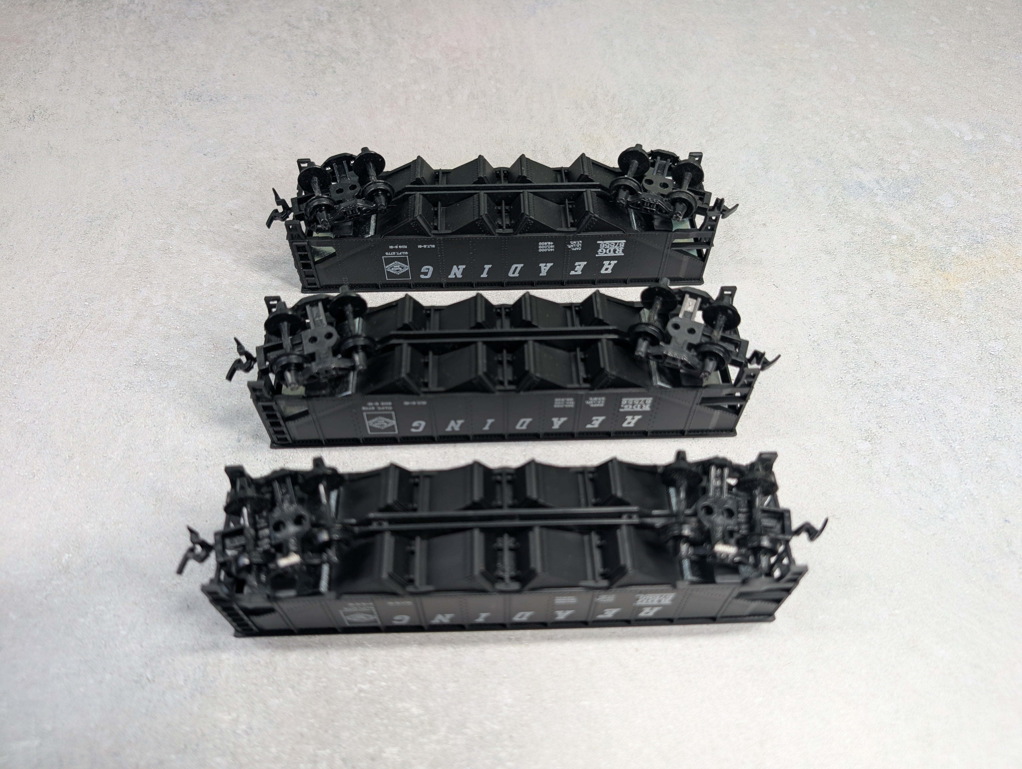USED Tyco HO Scale Quad Hopper Reading RDG #87556 (3 pcs)