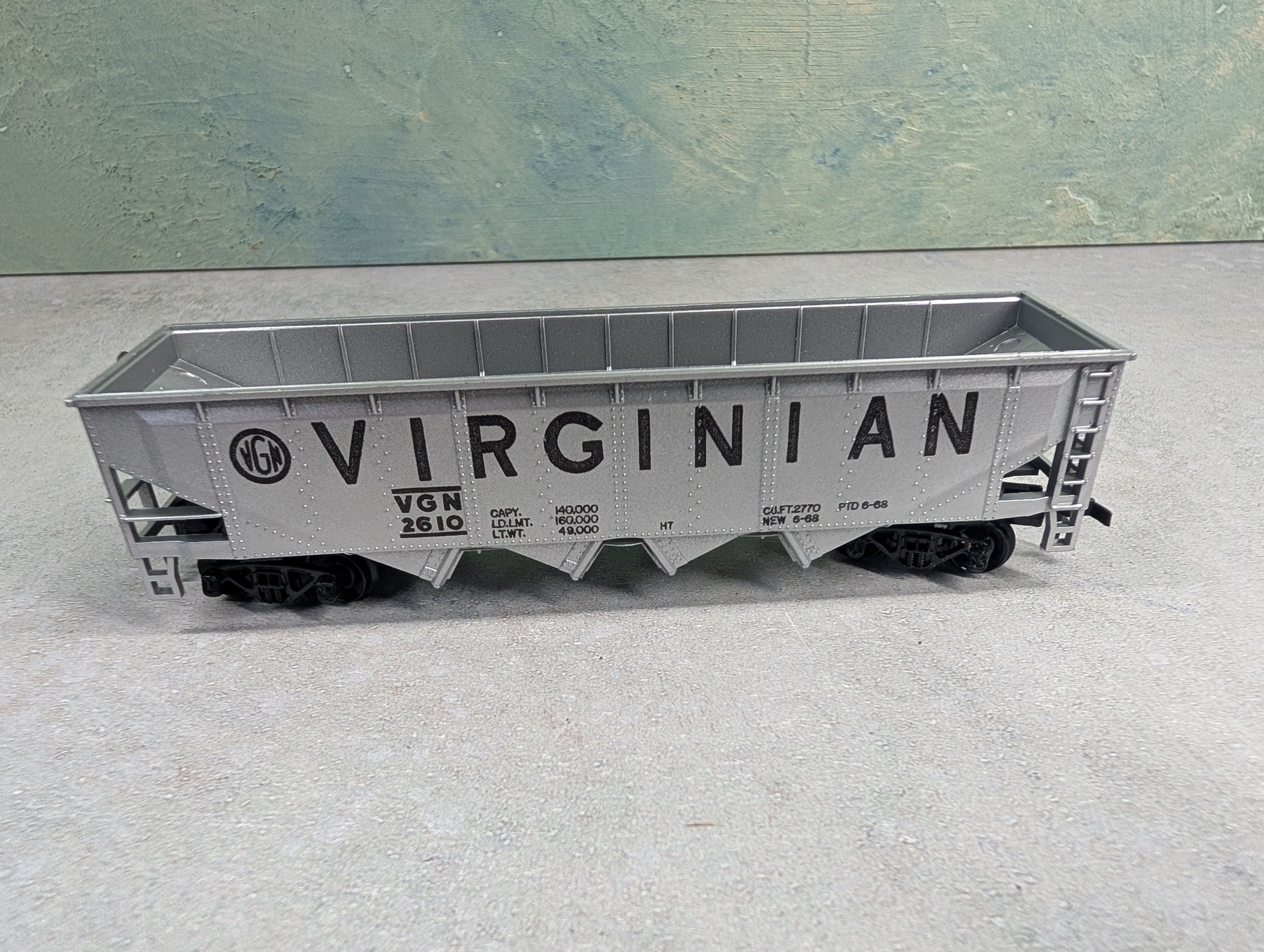 USED Tyco HO Scale Quad Hopper Virginian VGN #2610