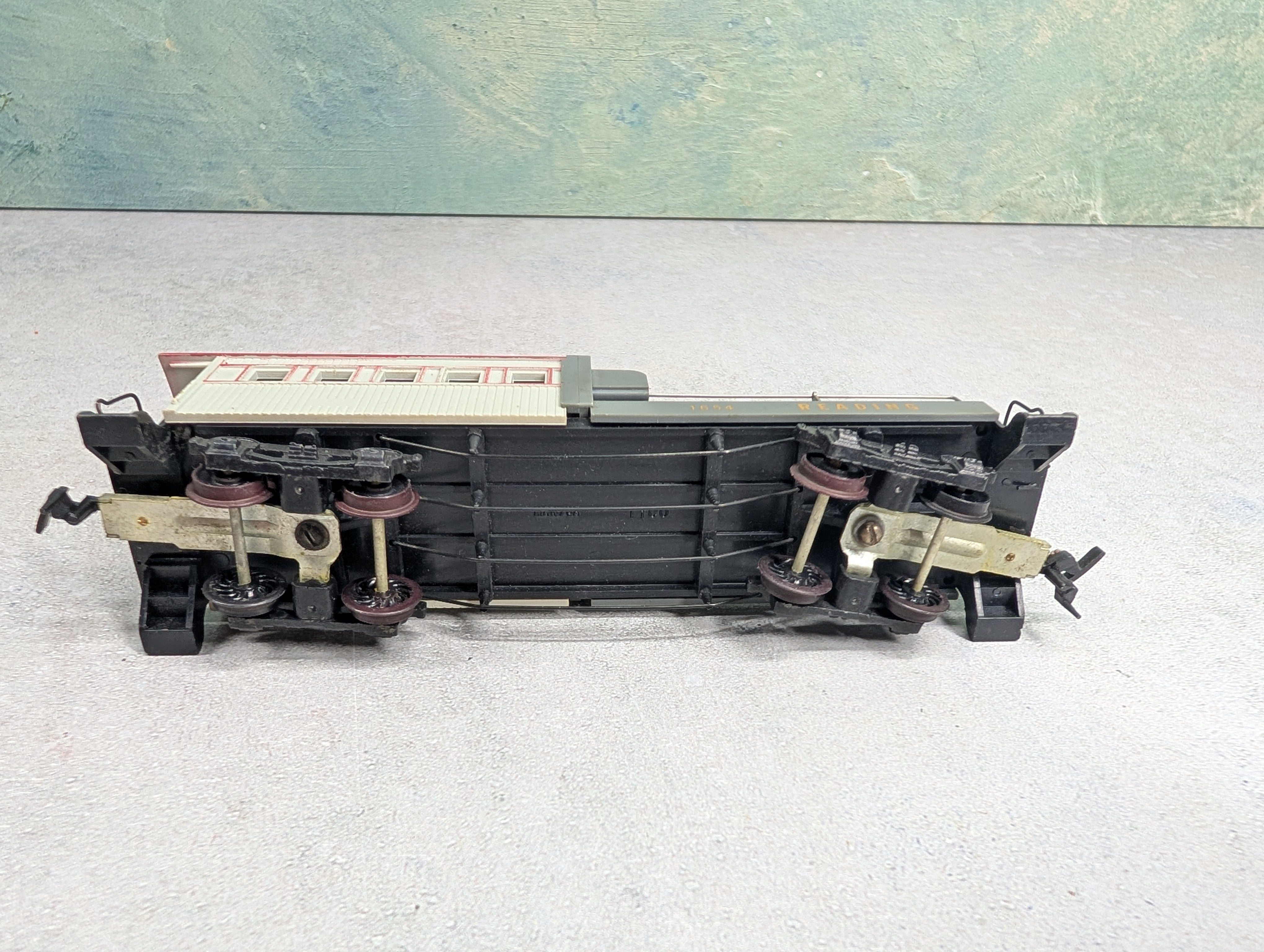 USED Tyco HO Scale Clearance Check Car RARE Reading #1654
