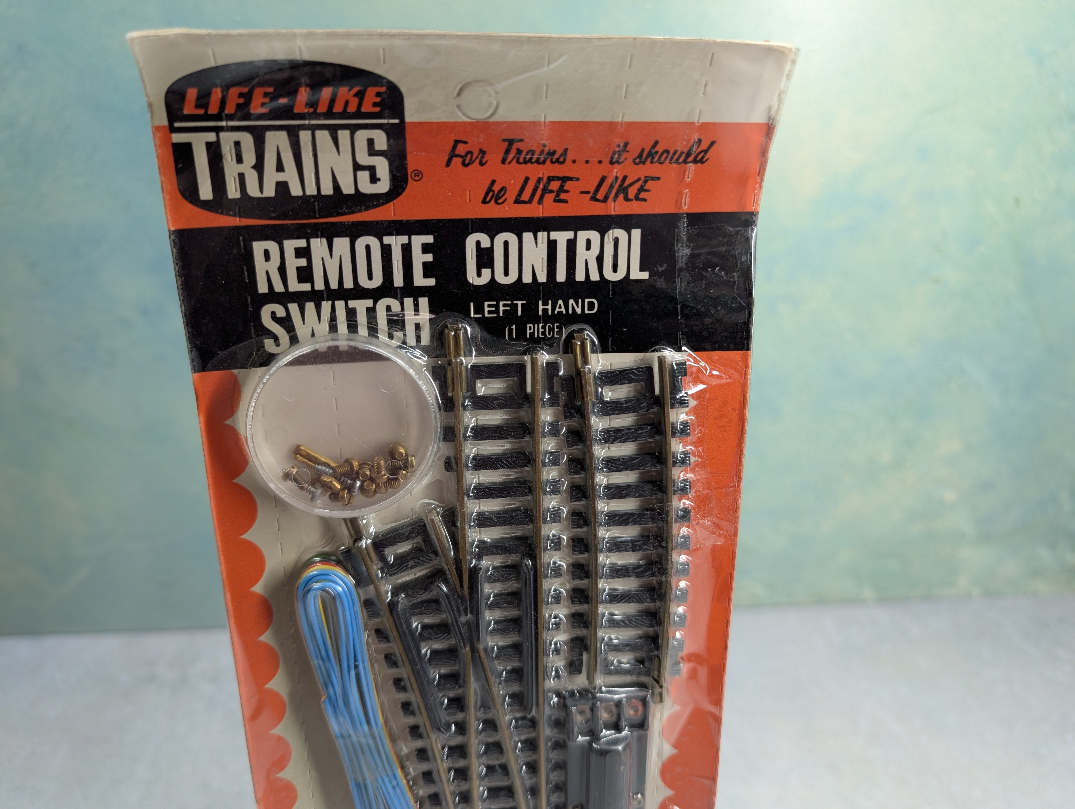 USED Life-Like T605 HO Scale Remote Switch Control Left Hand, Brass, Code 100