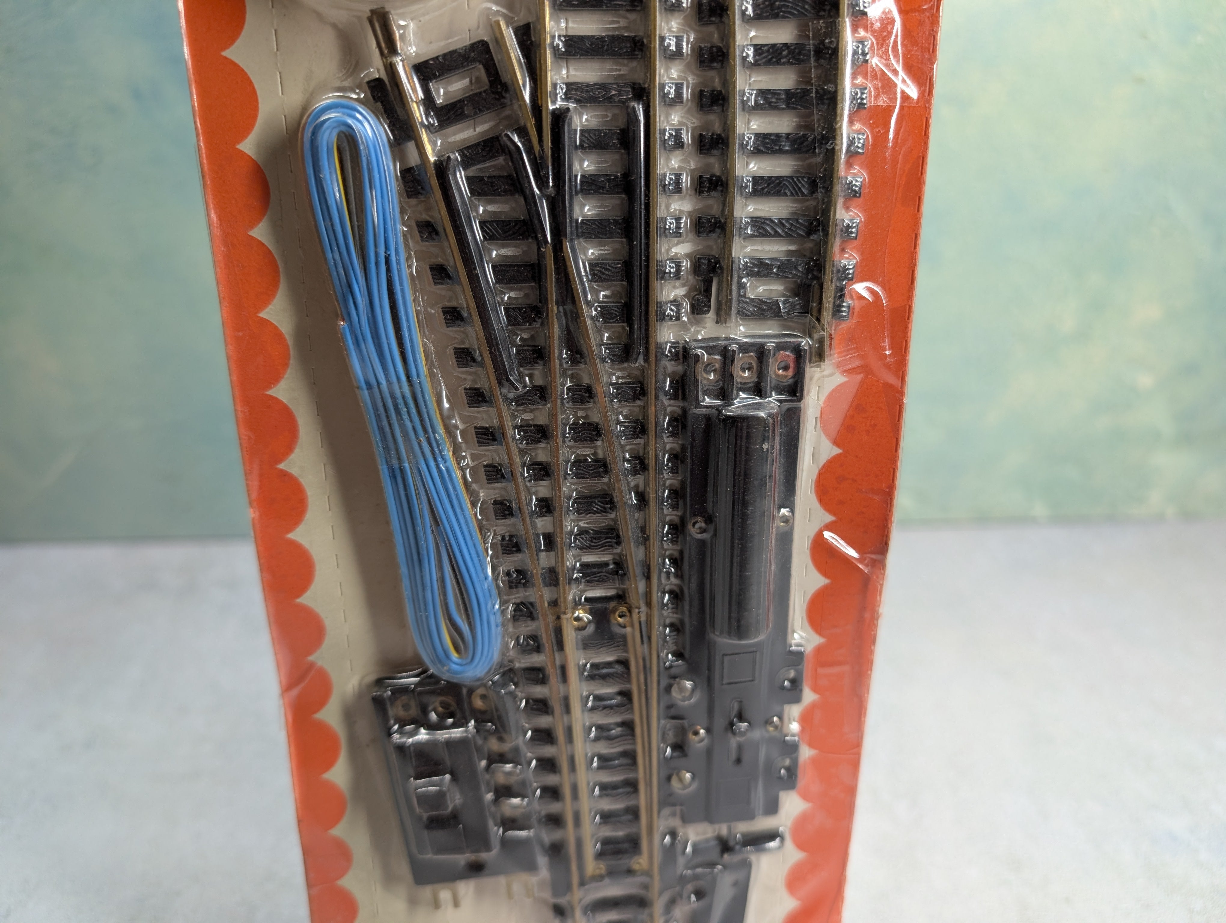 USED Life-Like T605 HO Scale Remote Switch Control Left Hand, Brass, Code 100