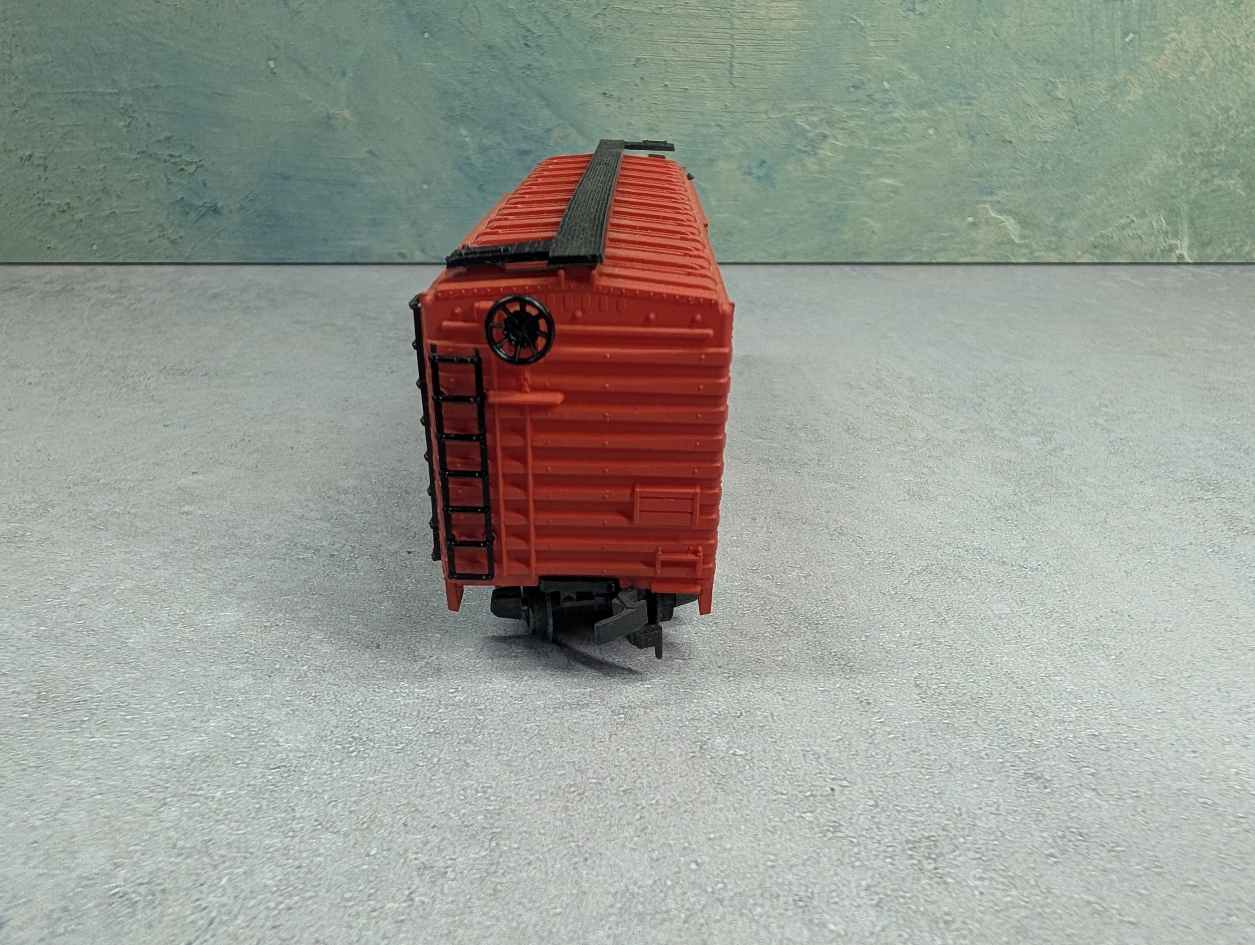 USED ROCO HO Scale 40' Box Car Illinois Central IC #11143