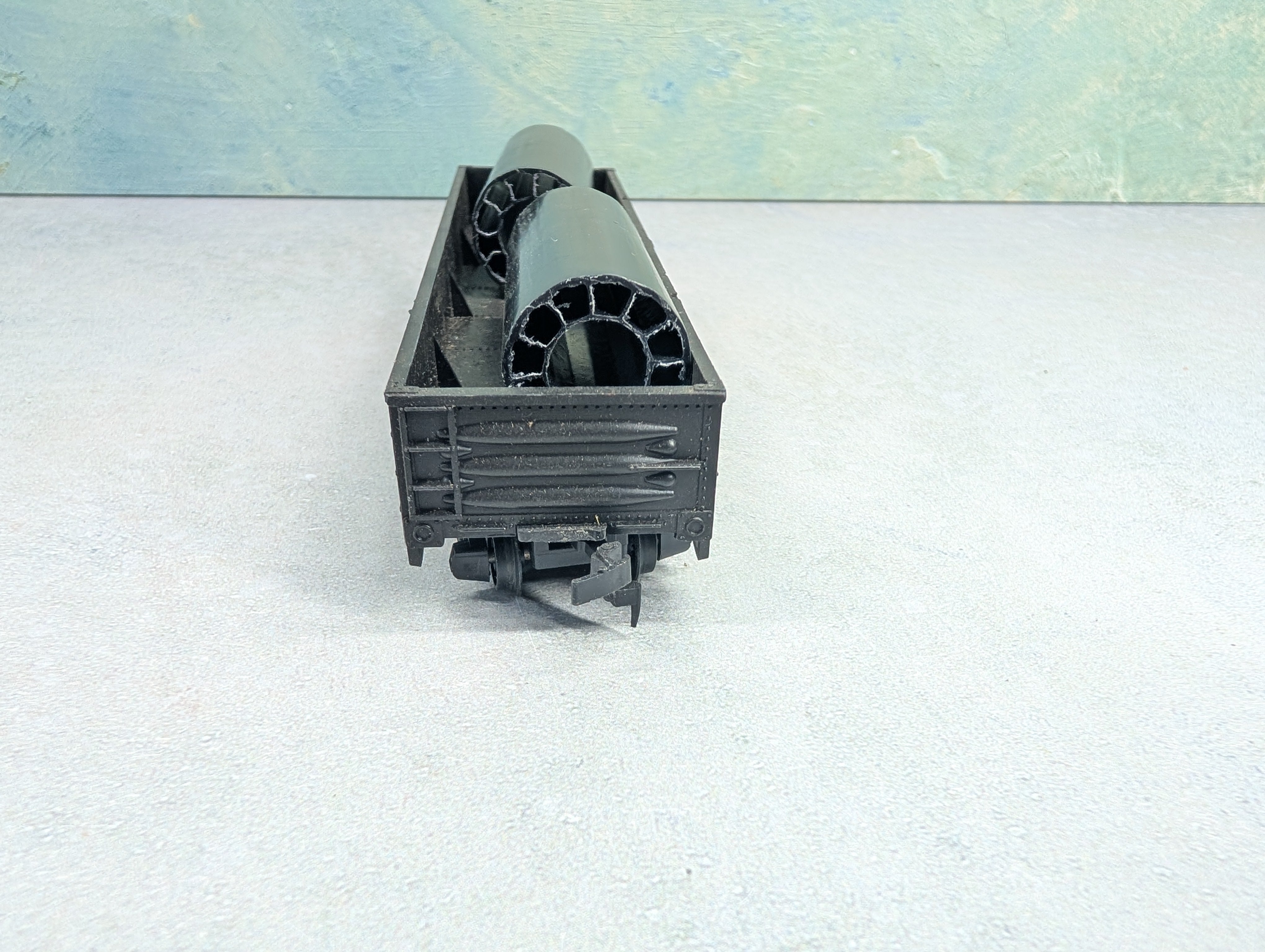 USED ROCO HO Scale 40' Gondola Chicago & Eastern Illinois C&EI #82005 w/ Pipe Load