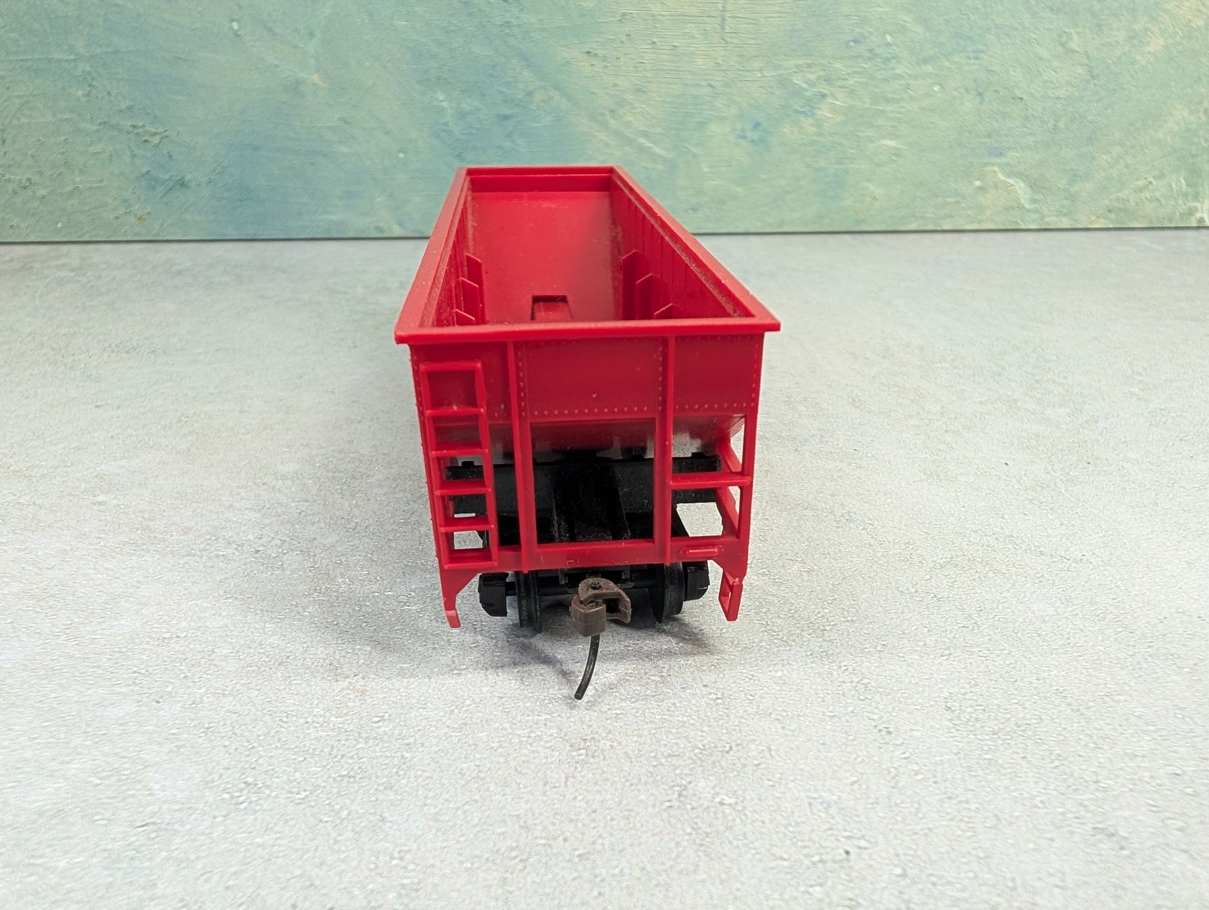 USED Bachmann HO Scale Quad Hopper Delaware and Hudson D&H #12312 Gearboxes