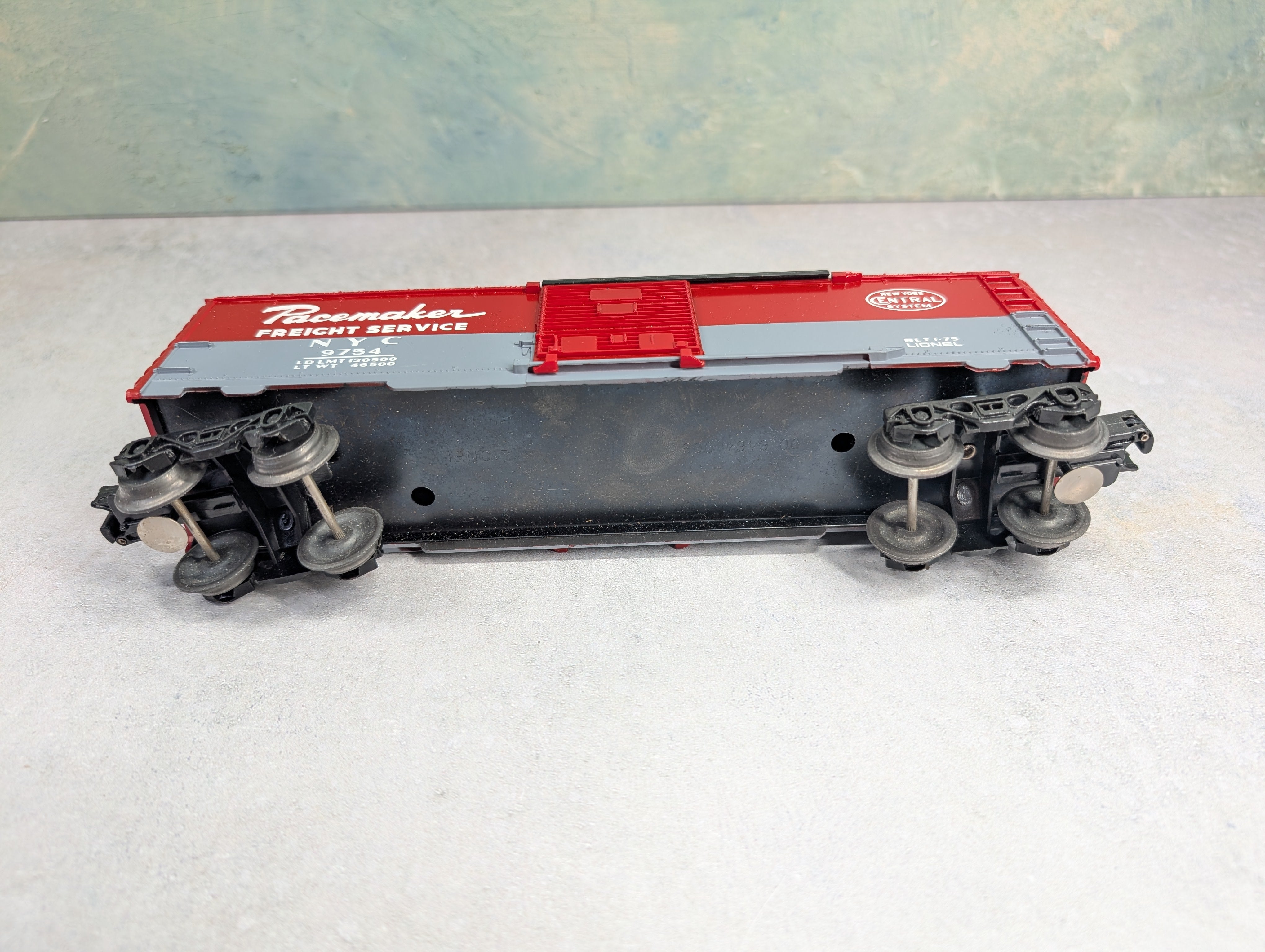 USED Lionel 2868768 O Box Car New York Central NYC #9754 Pacemaker