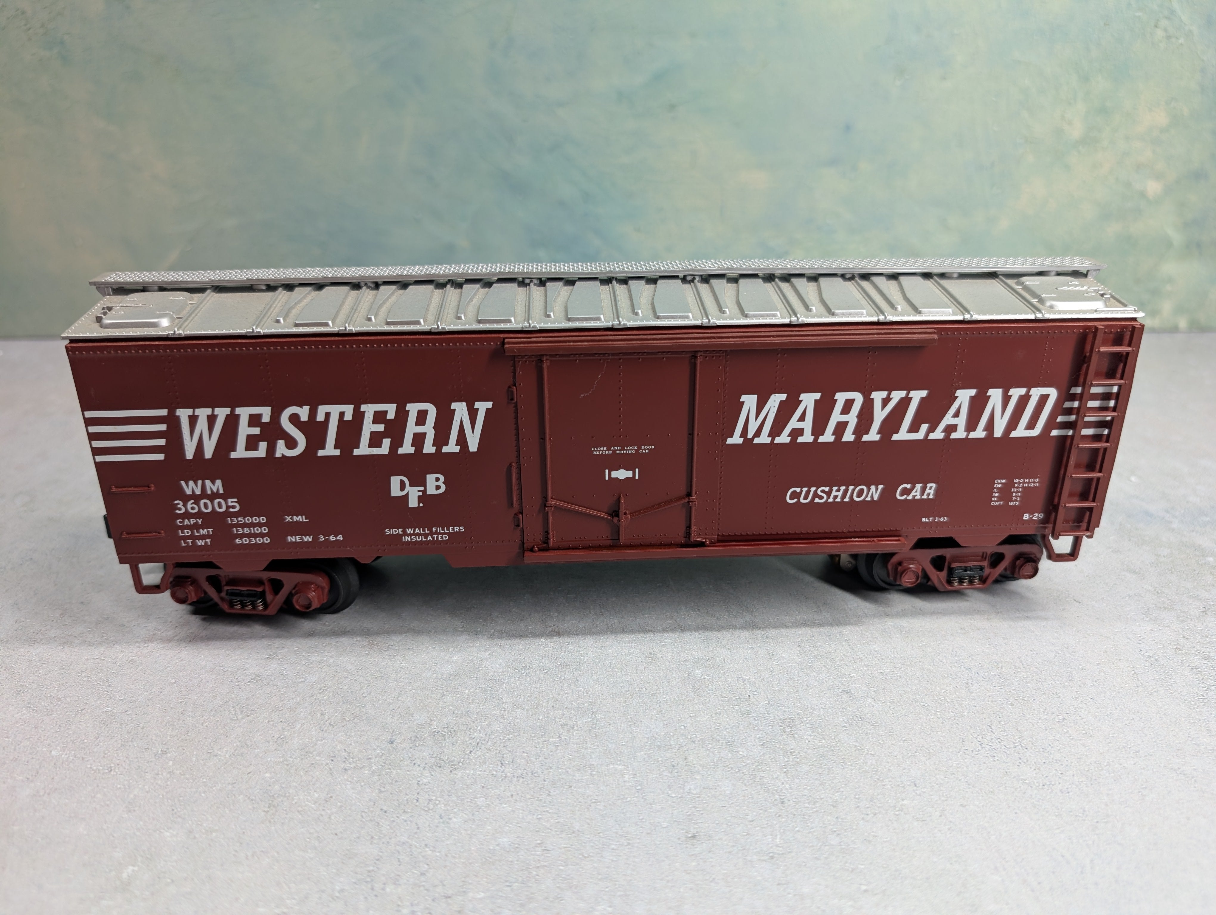 USED MTH Premier O Operating Box Car Western Maryland WM #36005