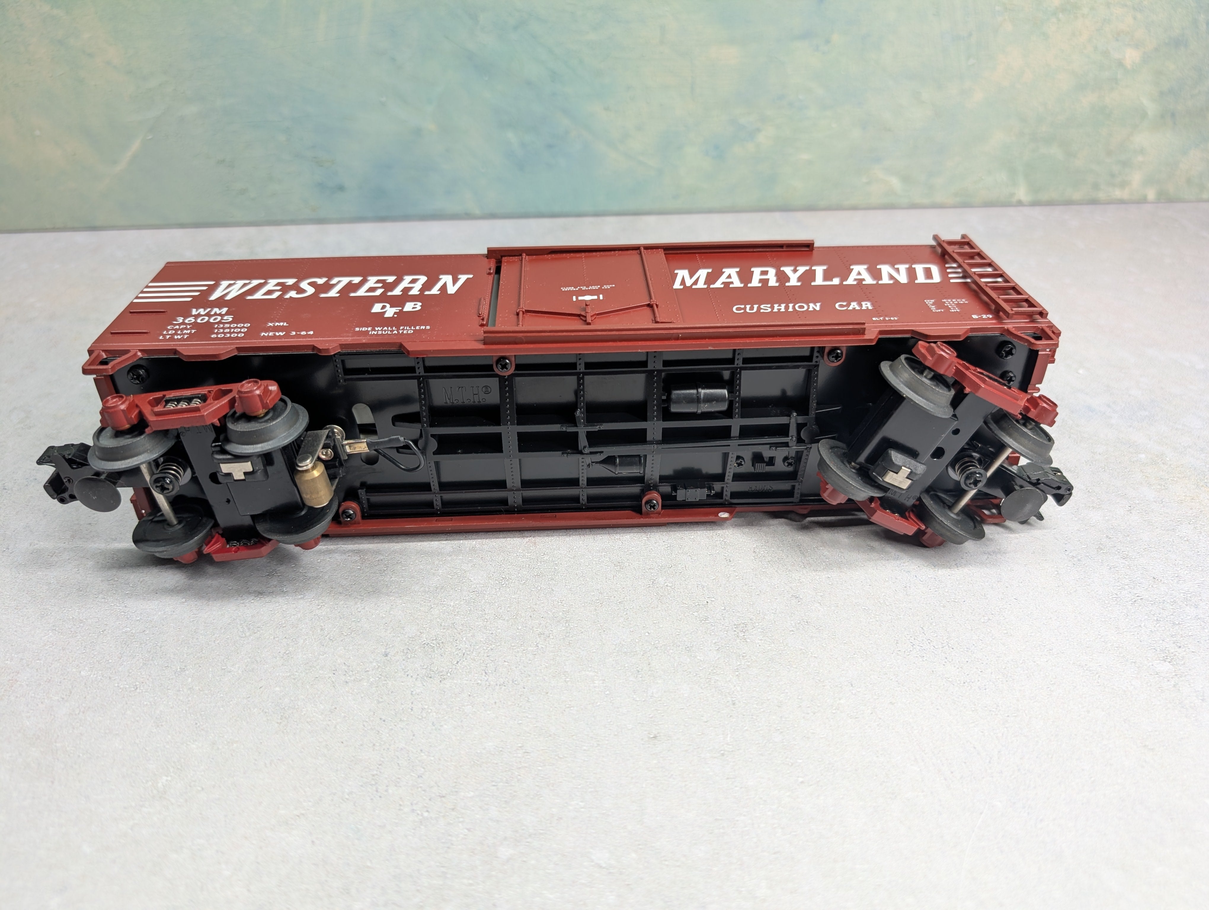 USED MTH Premier O Operating Box Car Western Maryland WM #36005