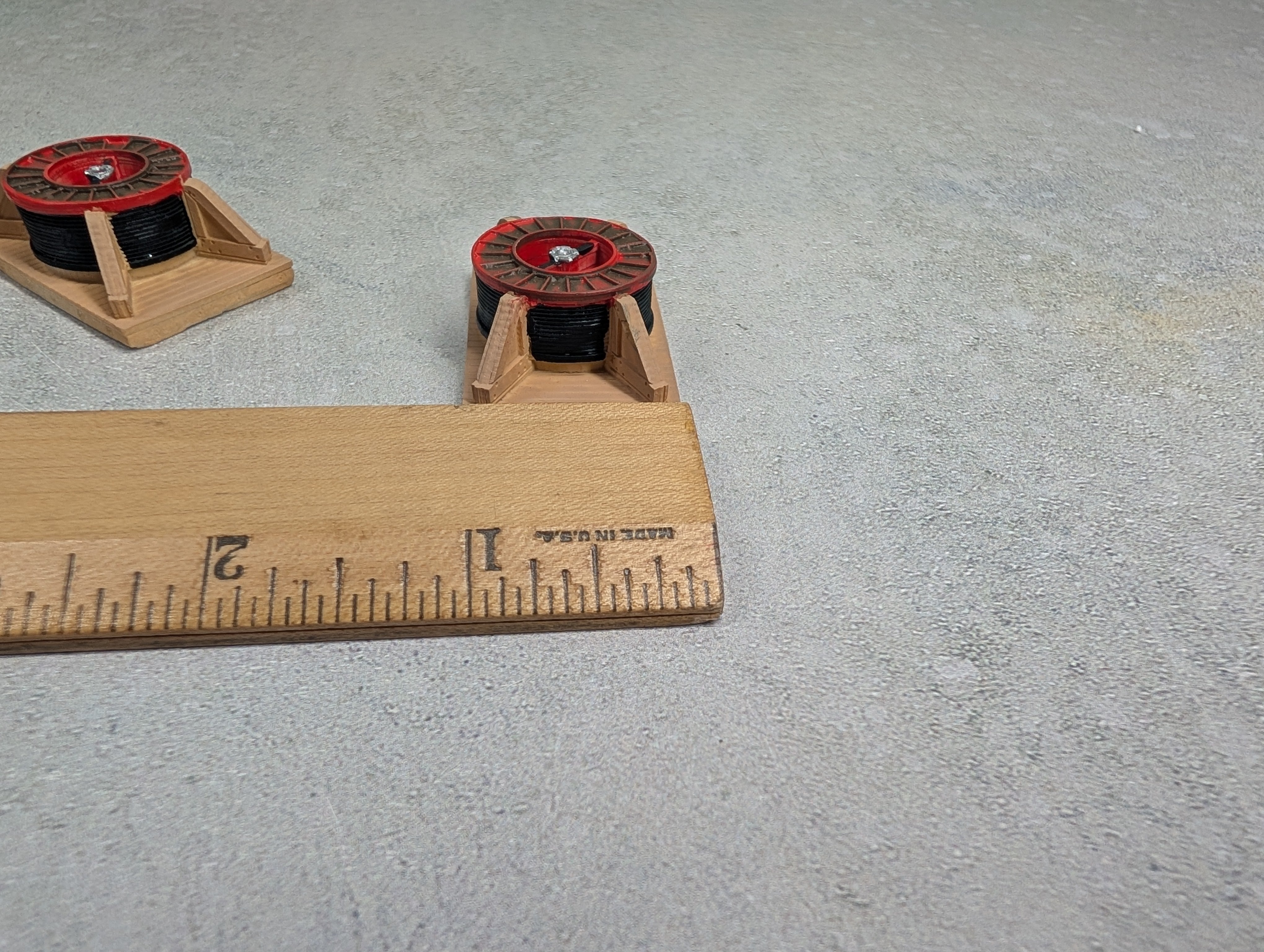 USED Chooch Enterprises Inc HO Scale Small Steel Ribbed Cable Loads (4 pcs)