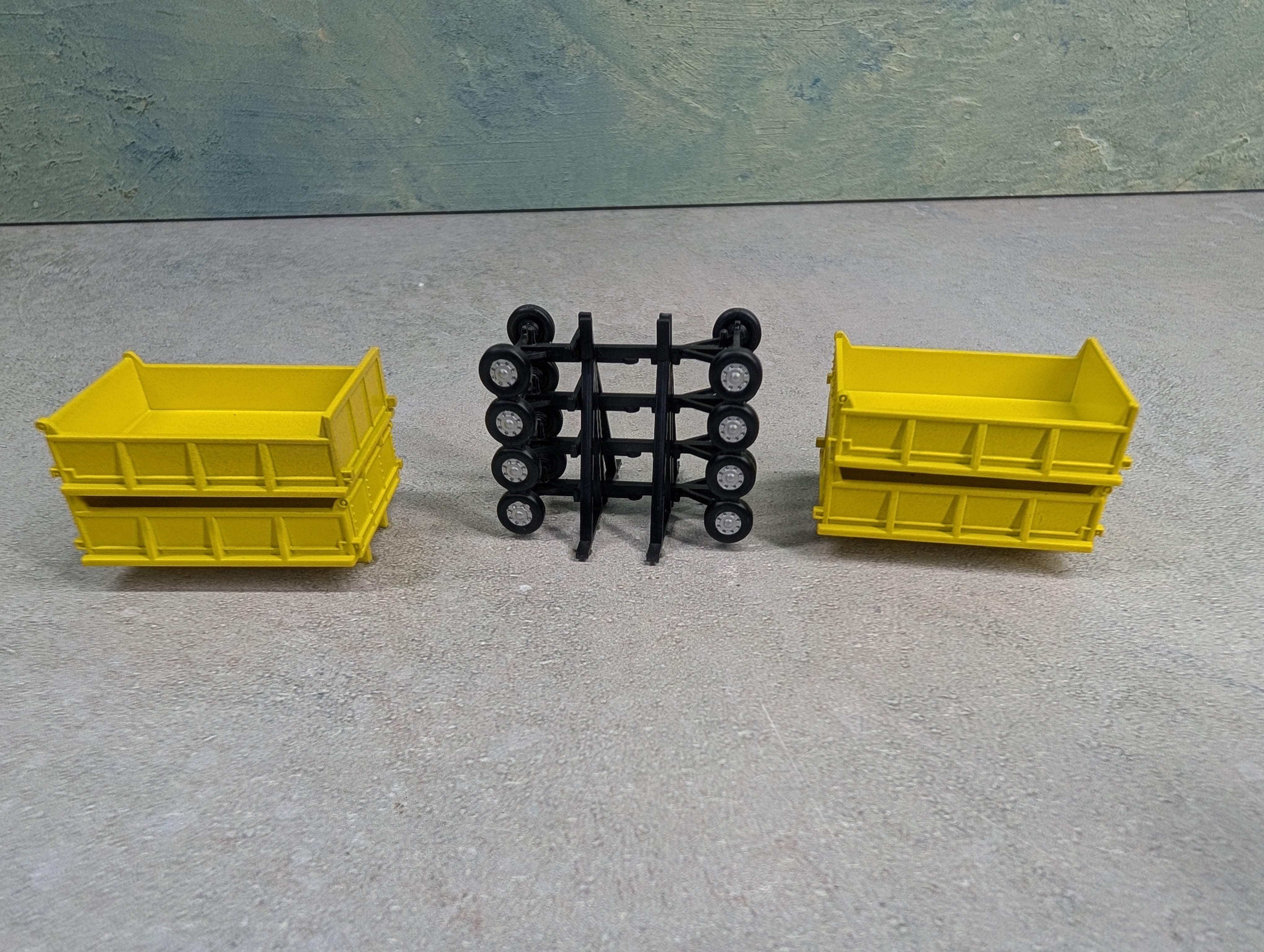 USED HO Scale Grain Box Load