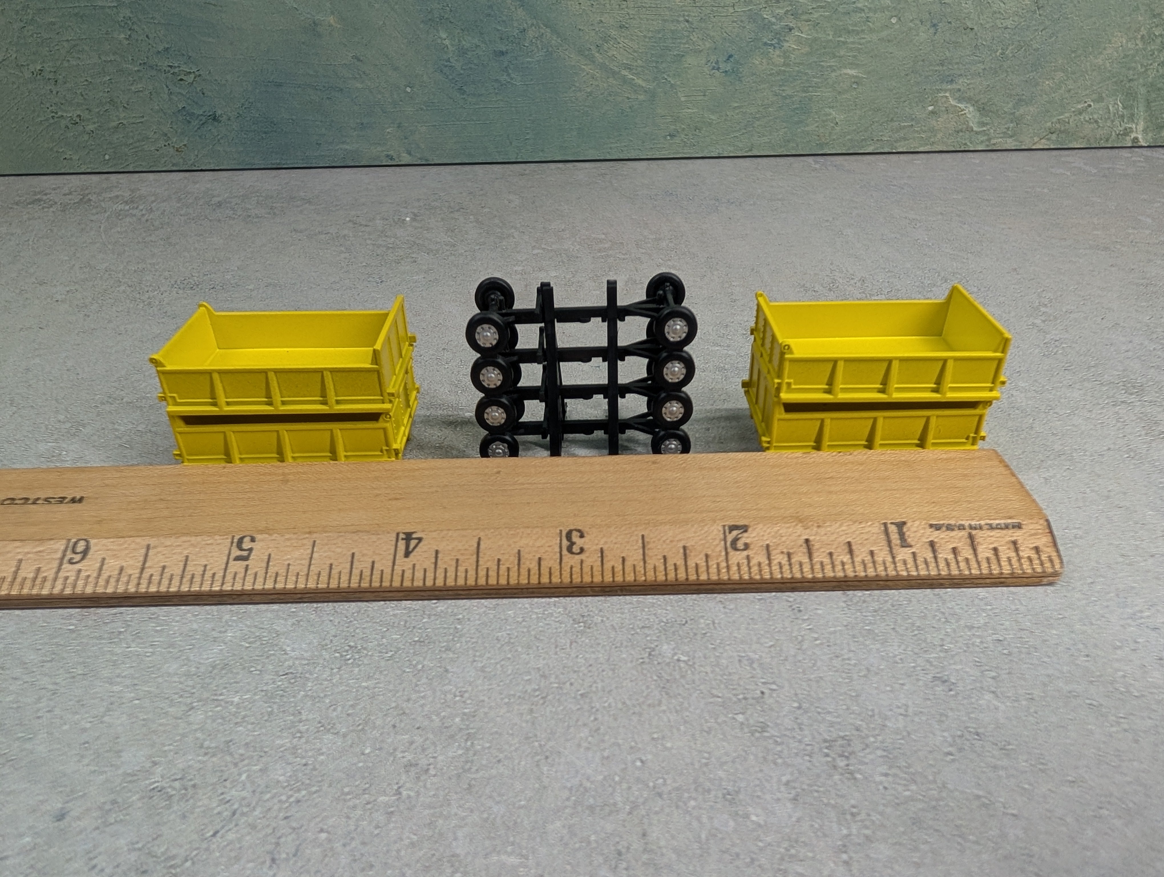 USED HO Scale Grain Box Load