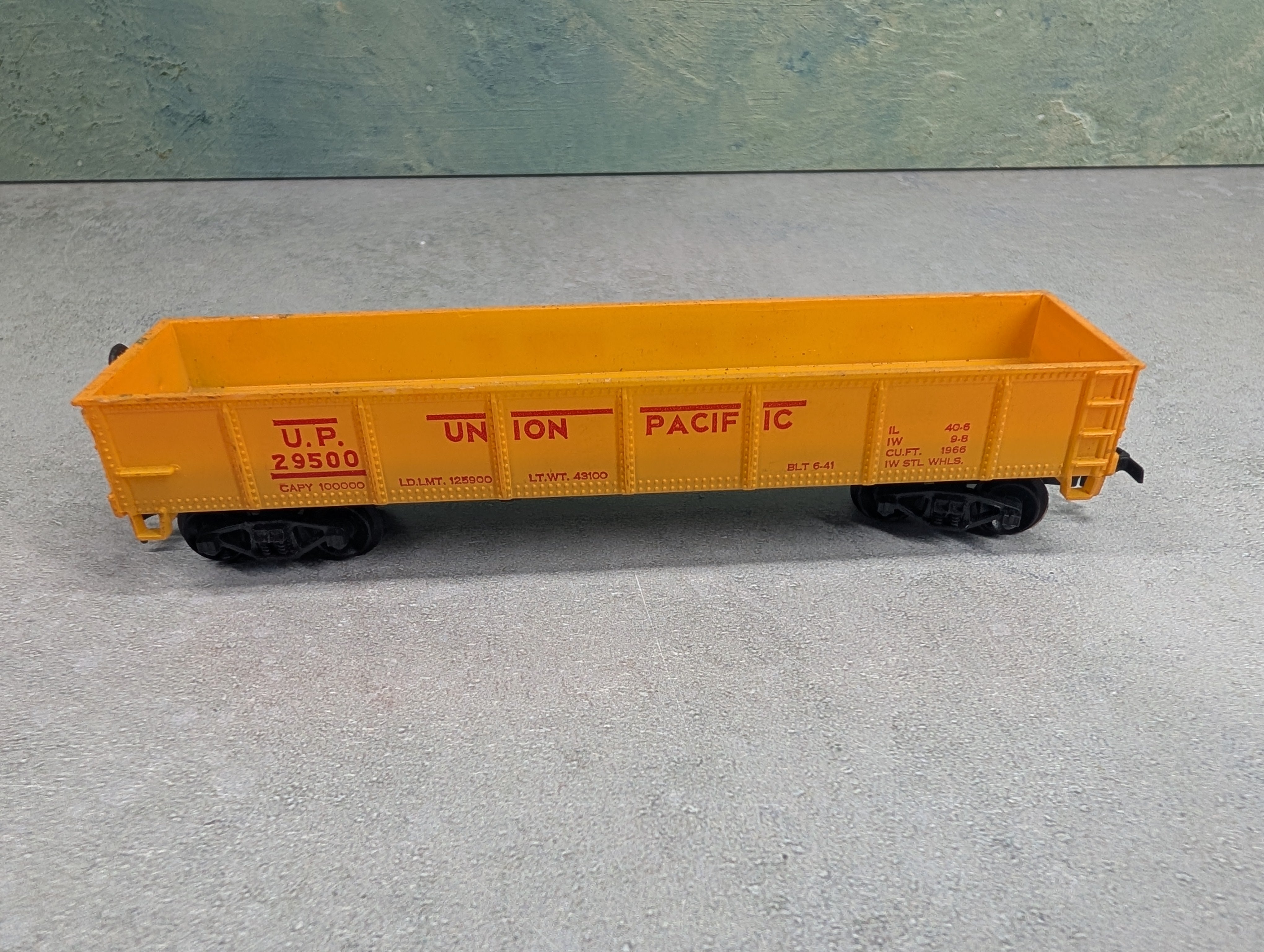 USED HO Scale Gondola Union Pacific UP #29500