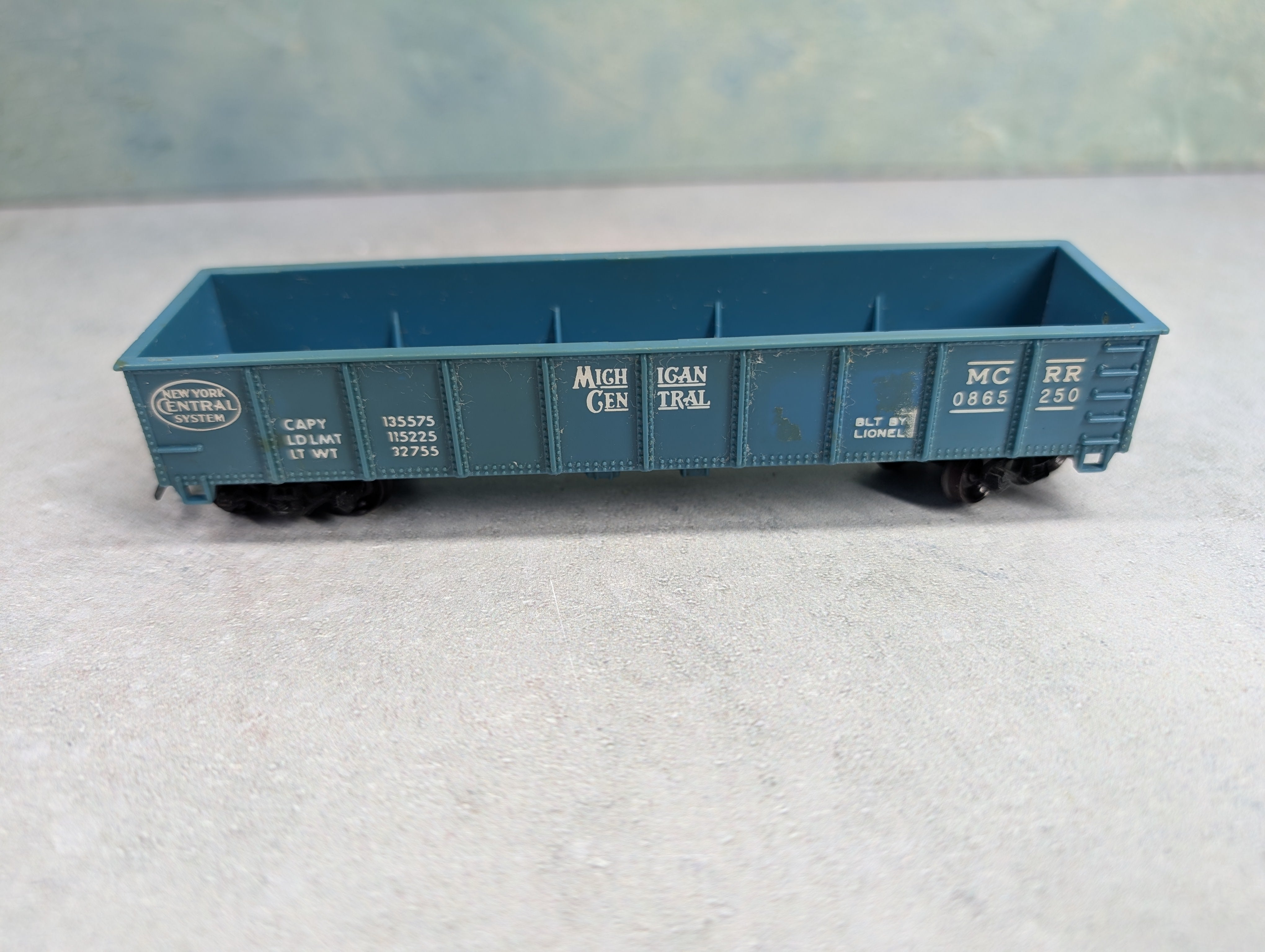 USED Lionel HO Scale Gondola Michigan Central MCRR #0865250