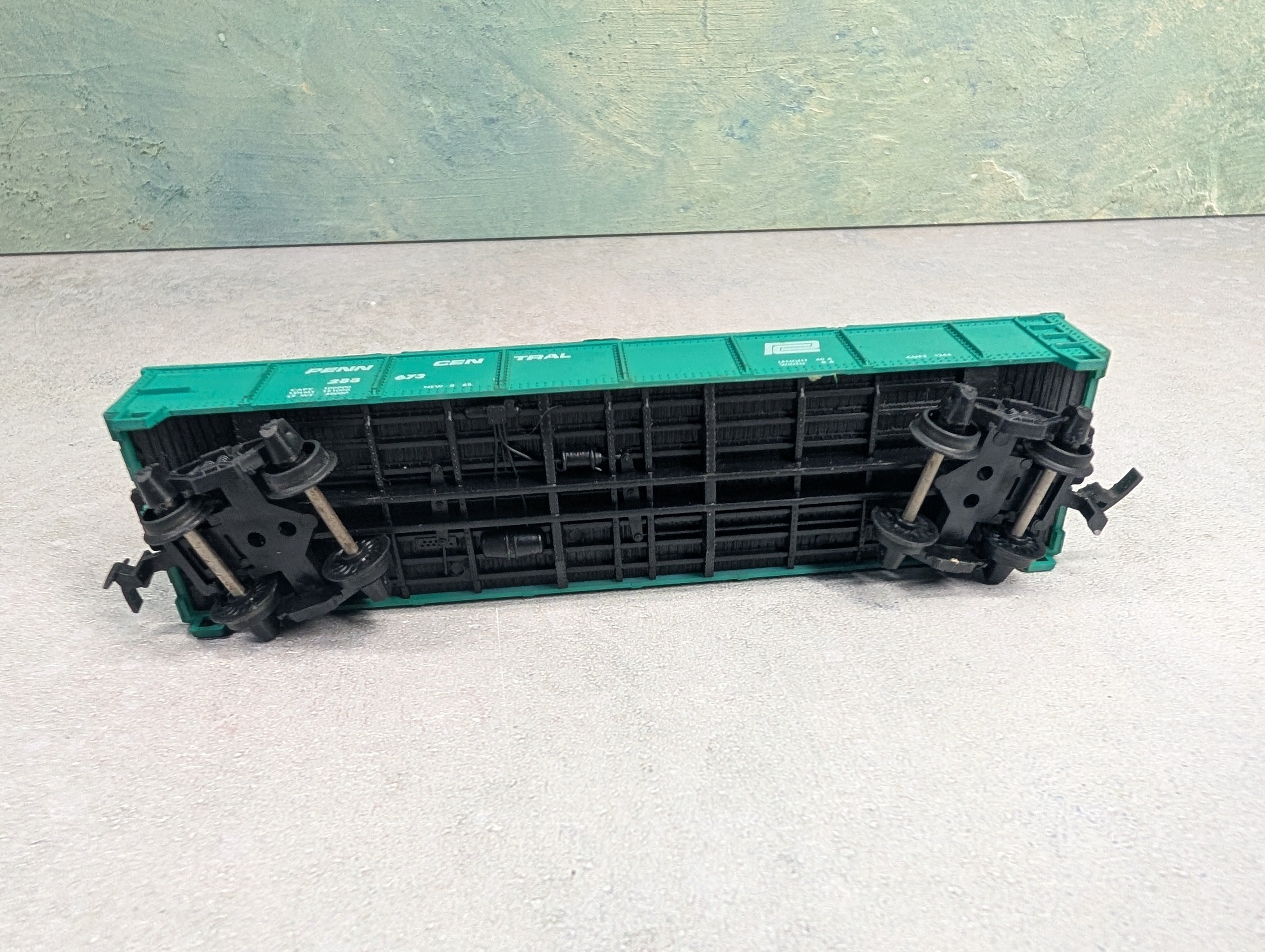 USED Roco HO Scale Gondola Penn Central PC #288673
