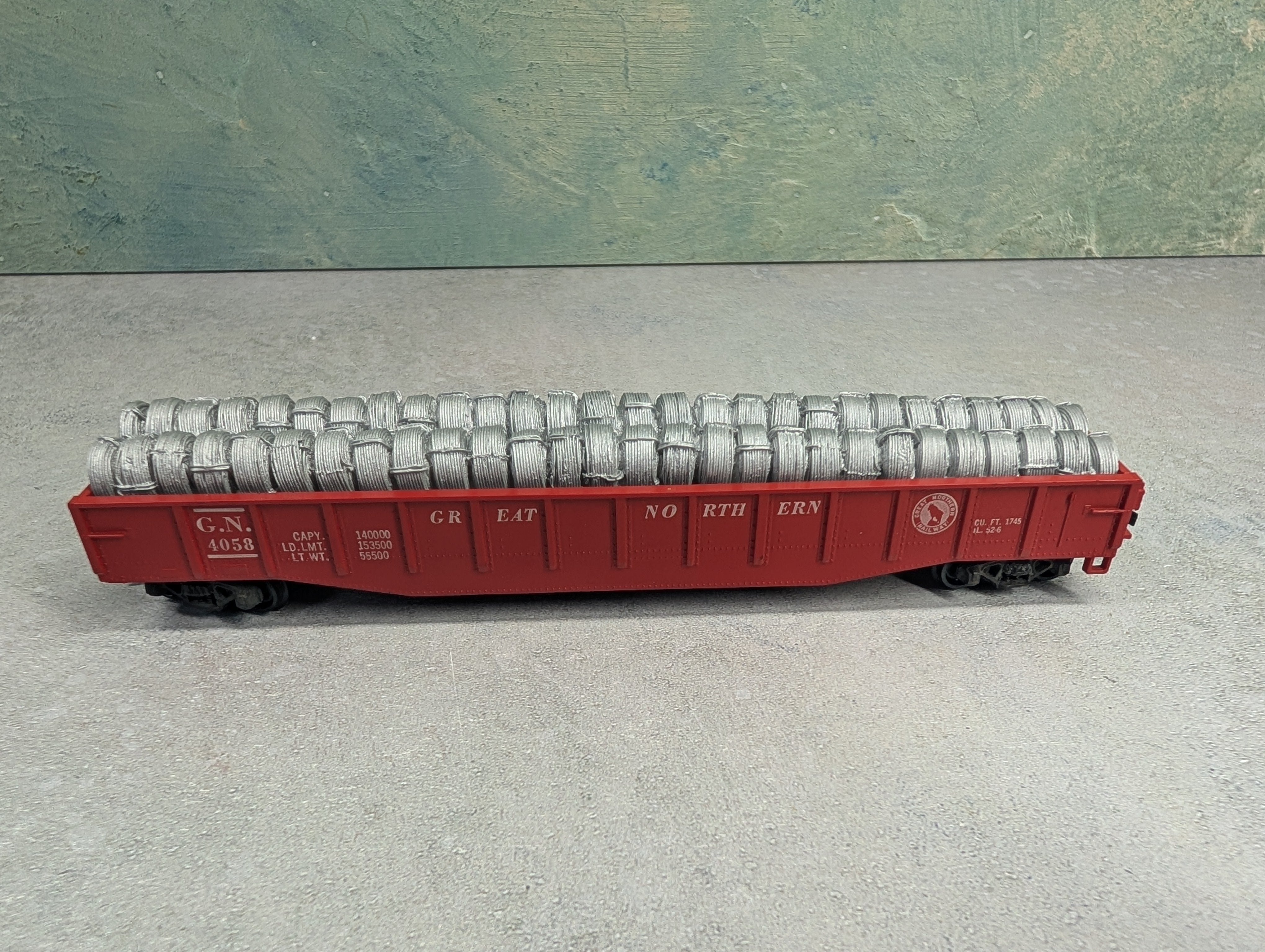 USED Revell HO Scale Gondola w/ Load Great Northern GN #4058