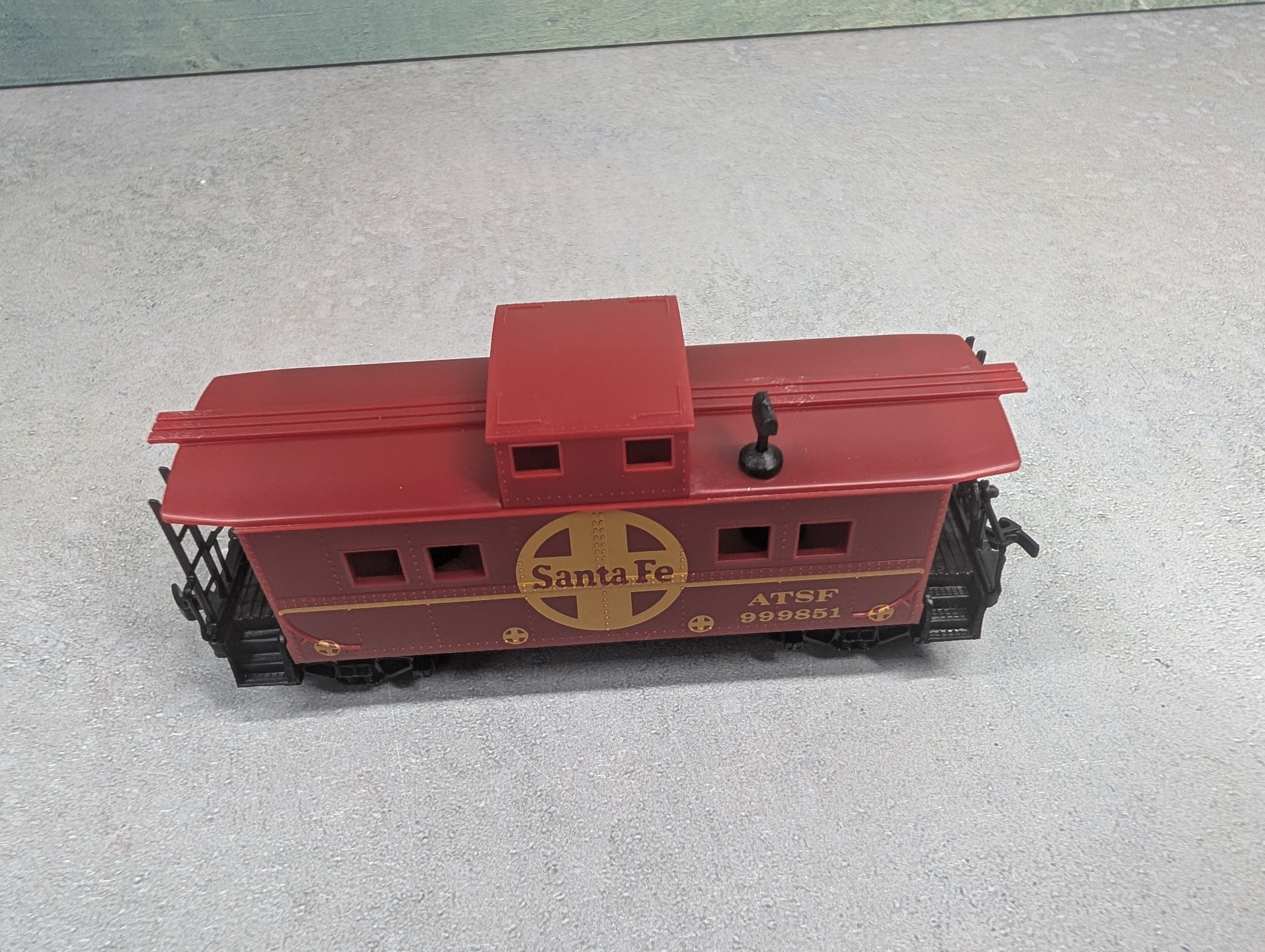 USED Life-Like HO Scale Caboose Sant Fe ATSF #999851