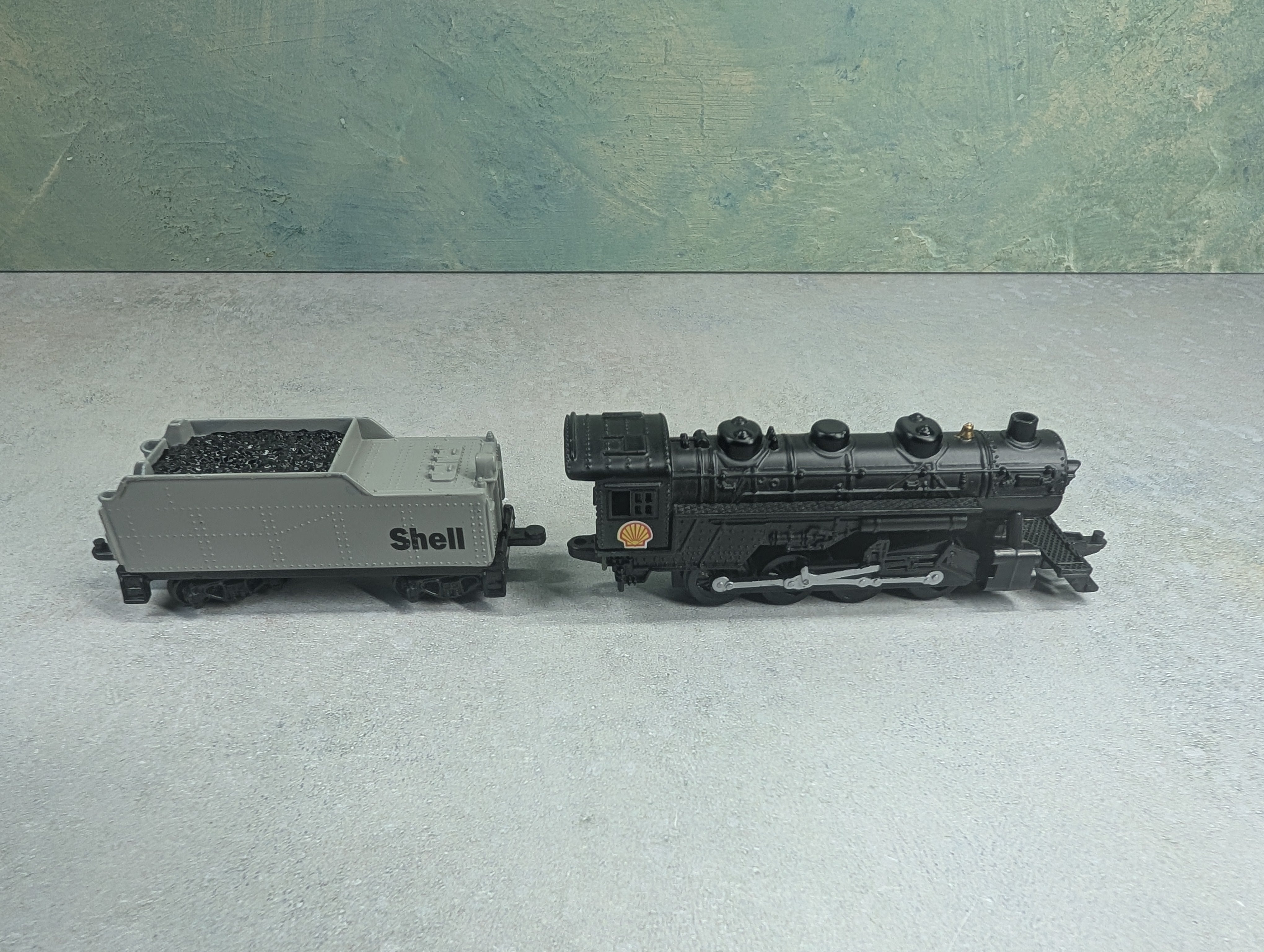 USED Fletcher Barnhardt & White HO Scale Shell Oil Promotional Train Set Non-Powered