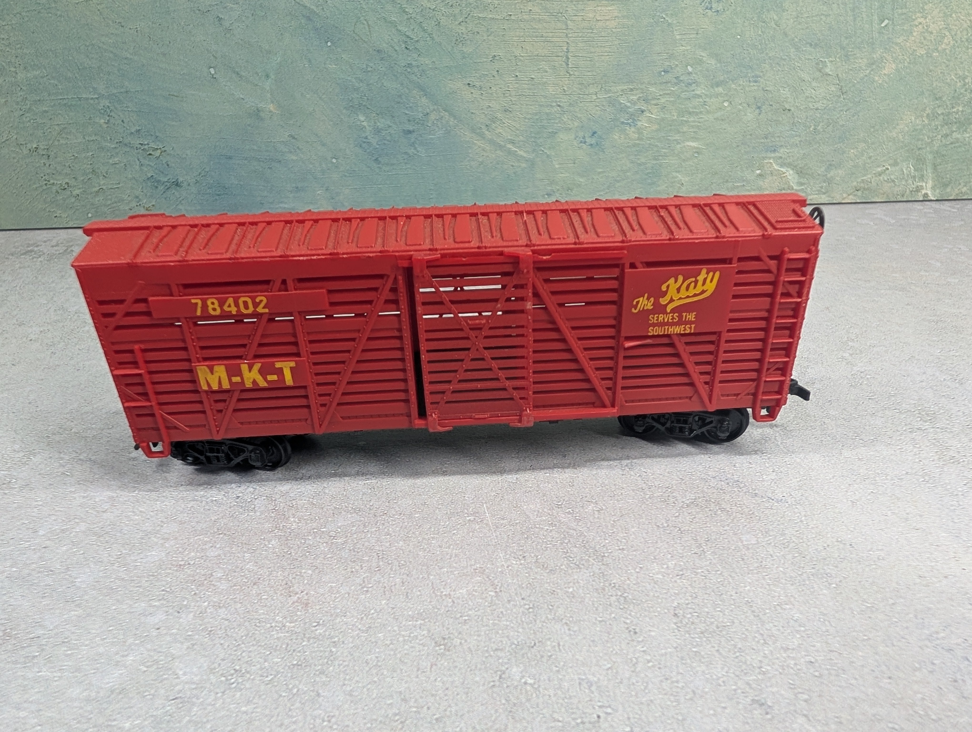USED Lionel HO Scale Cattle Stock Car MKT #78402