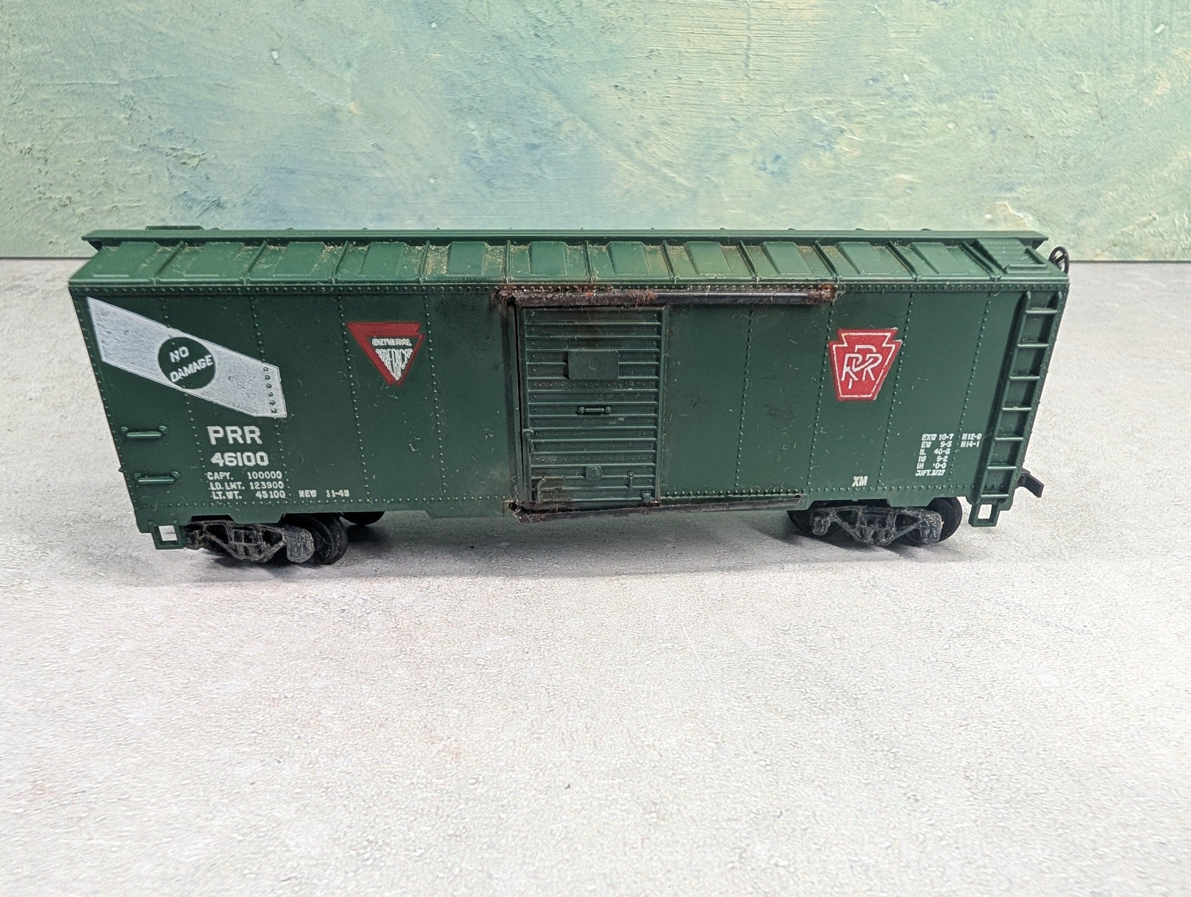 USED Mantua HO Scale 40' Box Car Pennsylvania PRR #46100