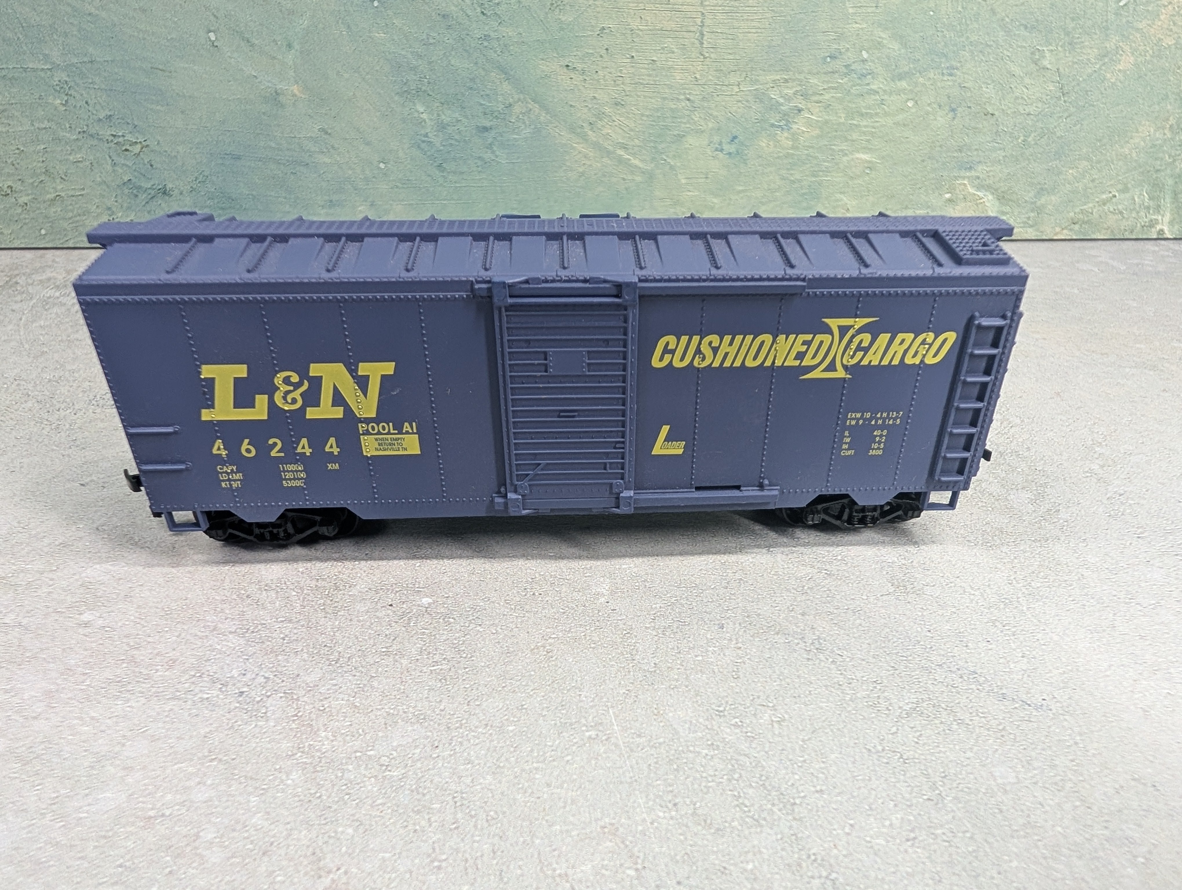 USED Life-Like HO Scale 40' Box Car Louisville & Nashville L&N #46244