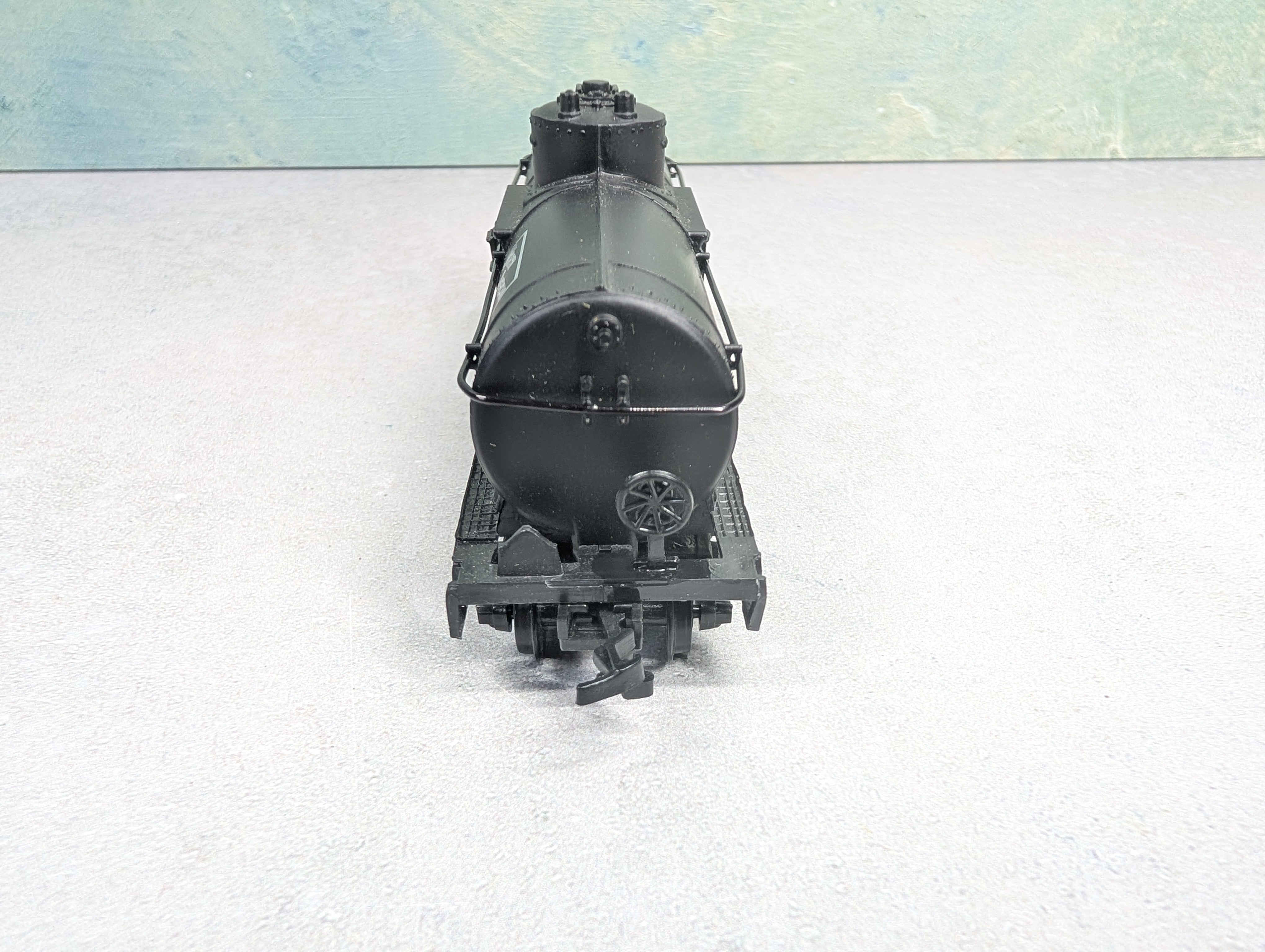 USED Life-Like HO Scale Single Dome Tank Car North American NATX #5912