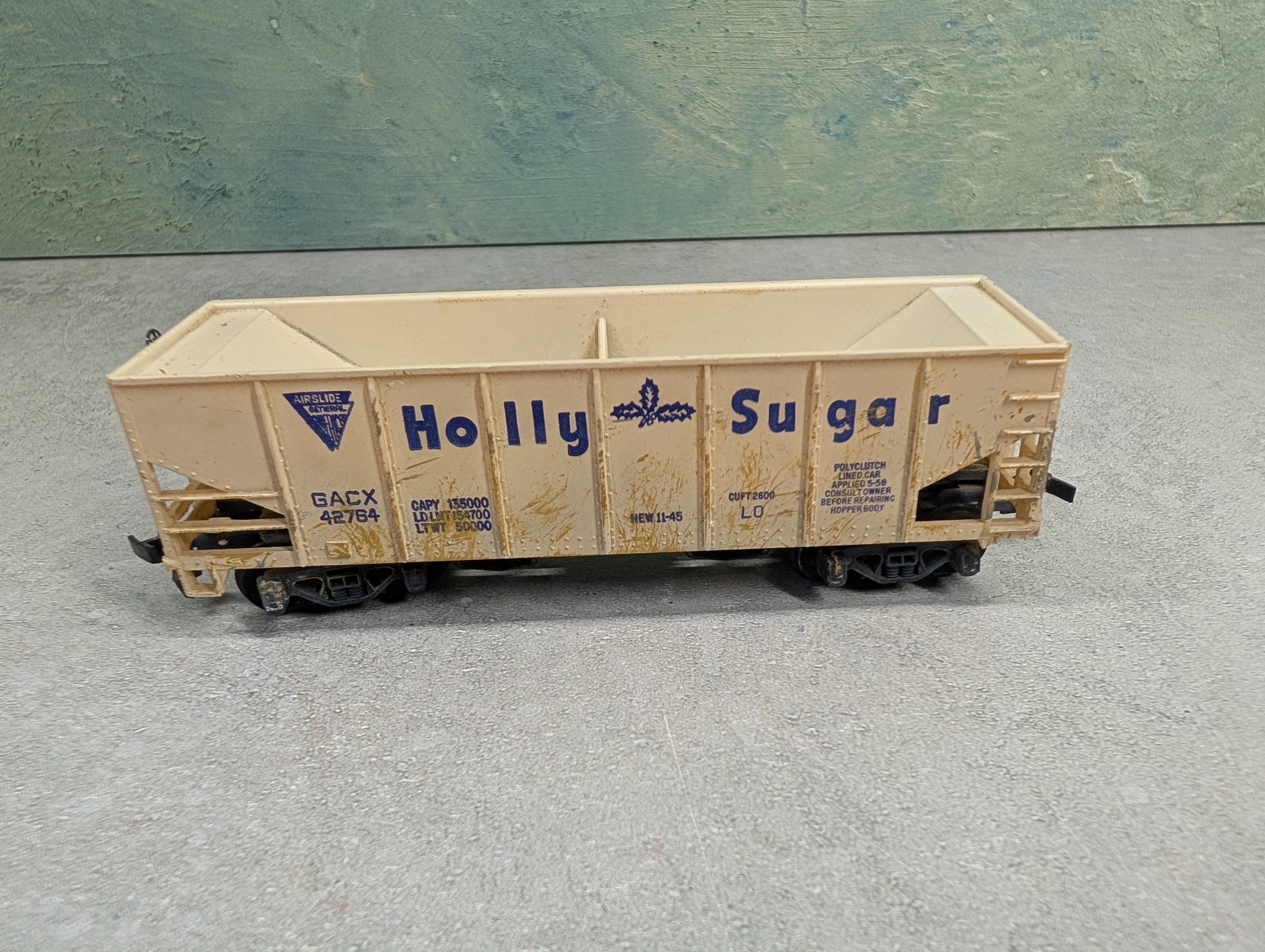 USED Tyco HO Scale Operating Hopper Holly Sugar GACX #42764