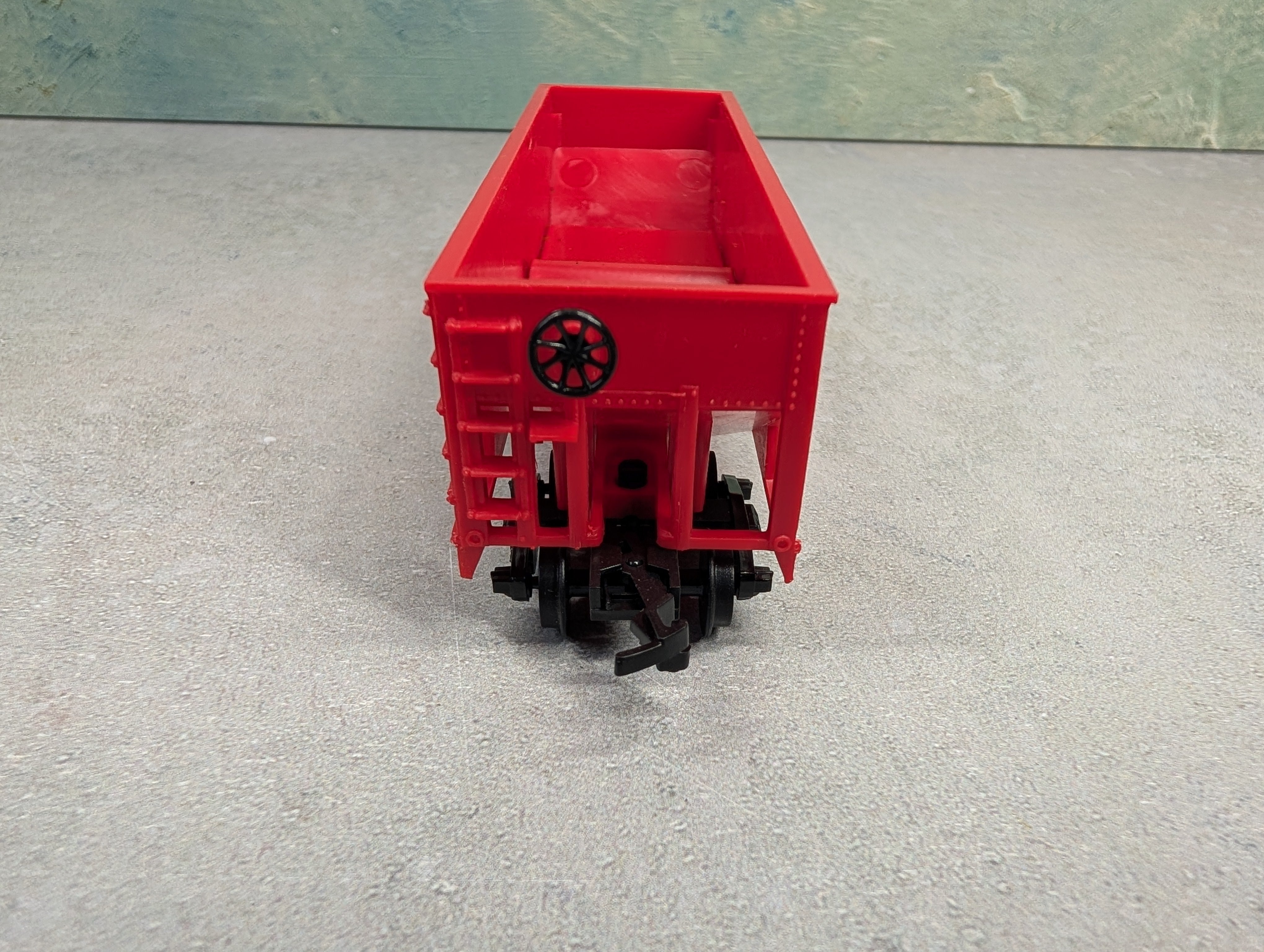 USED HO Scale 2 Bay Open Hopper C&S #18067