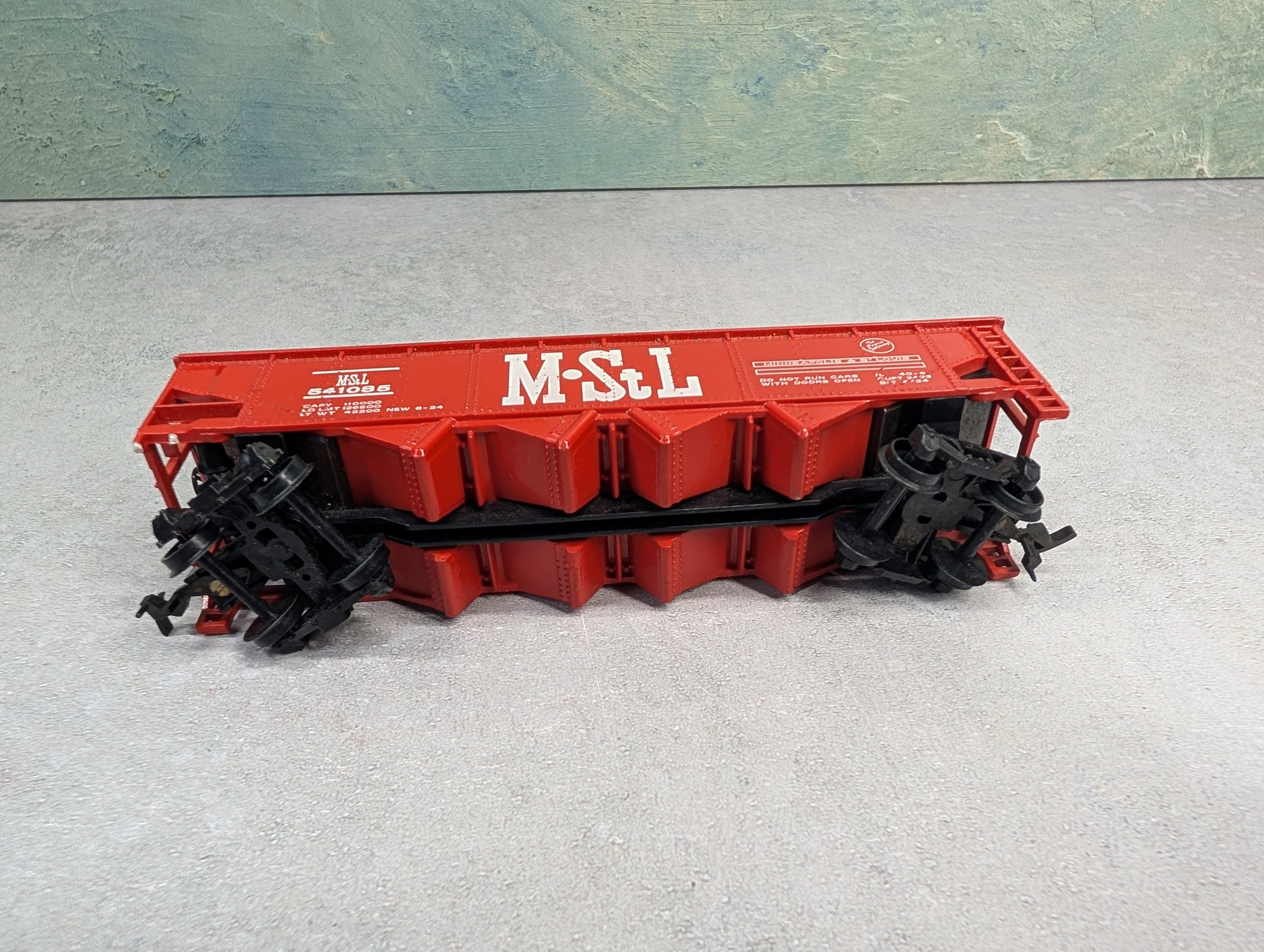 USED Bachmann HO Scale Quad Hopper w/ Coal Load MSTL #541085