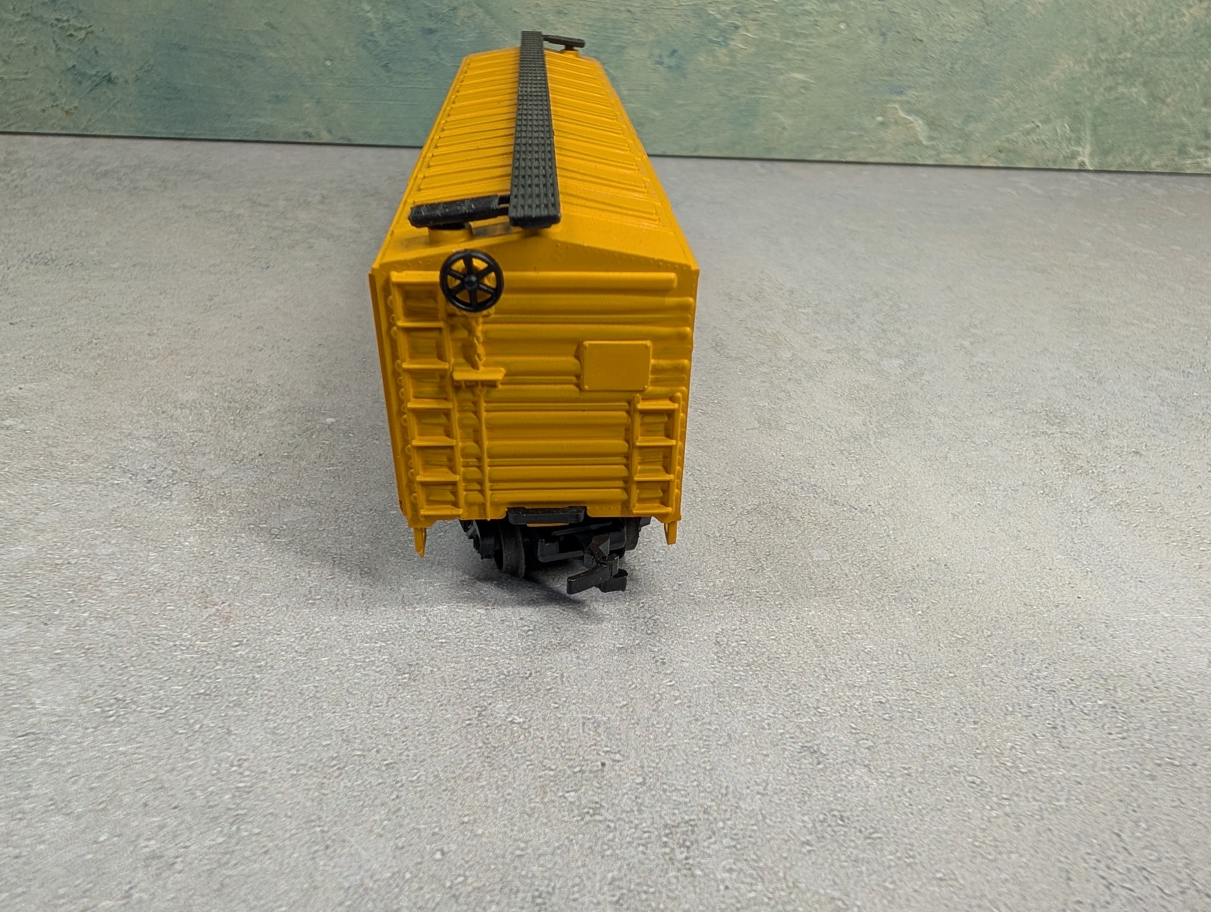 USED AHM HO Scale 50' Box Car Frisco SL-SF #72280