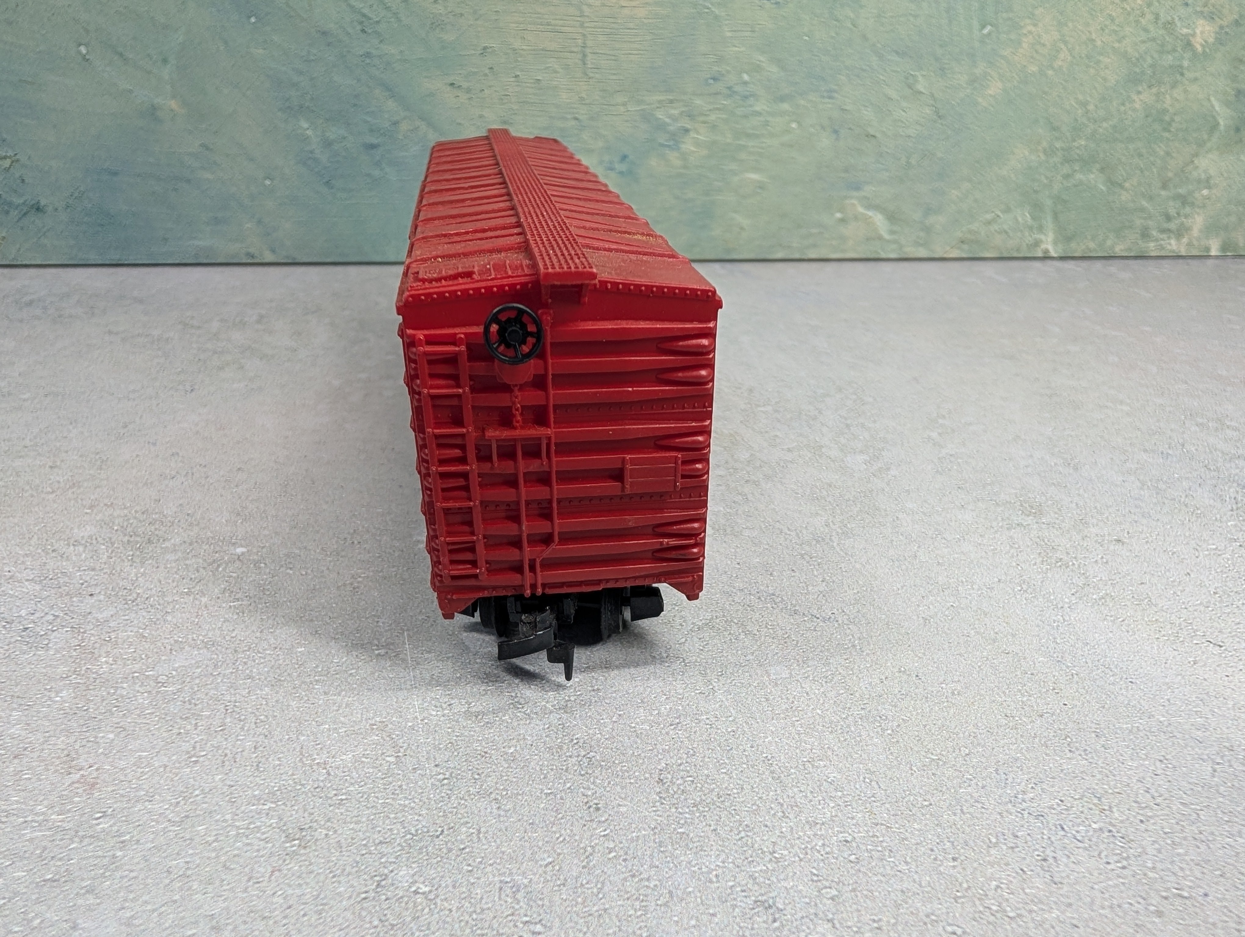 USED Tyco HO Scale 40' Box Car Santa Fe ATSF #49277