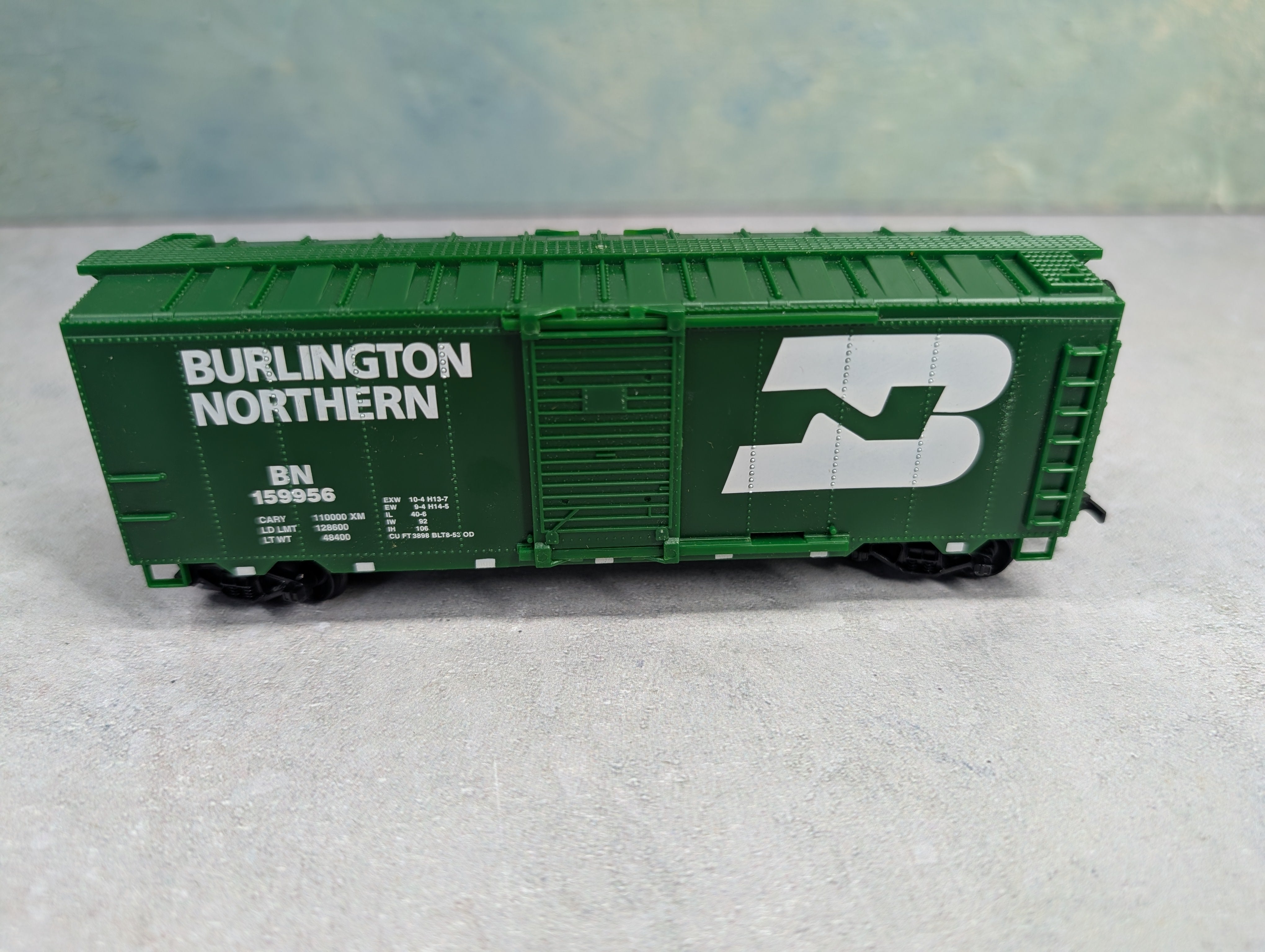 USED Life-Like HO Scale 40' Box Car Burlington Northern BN #159956