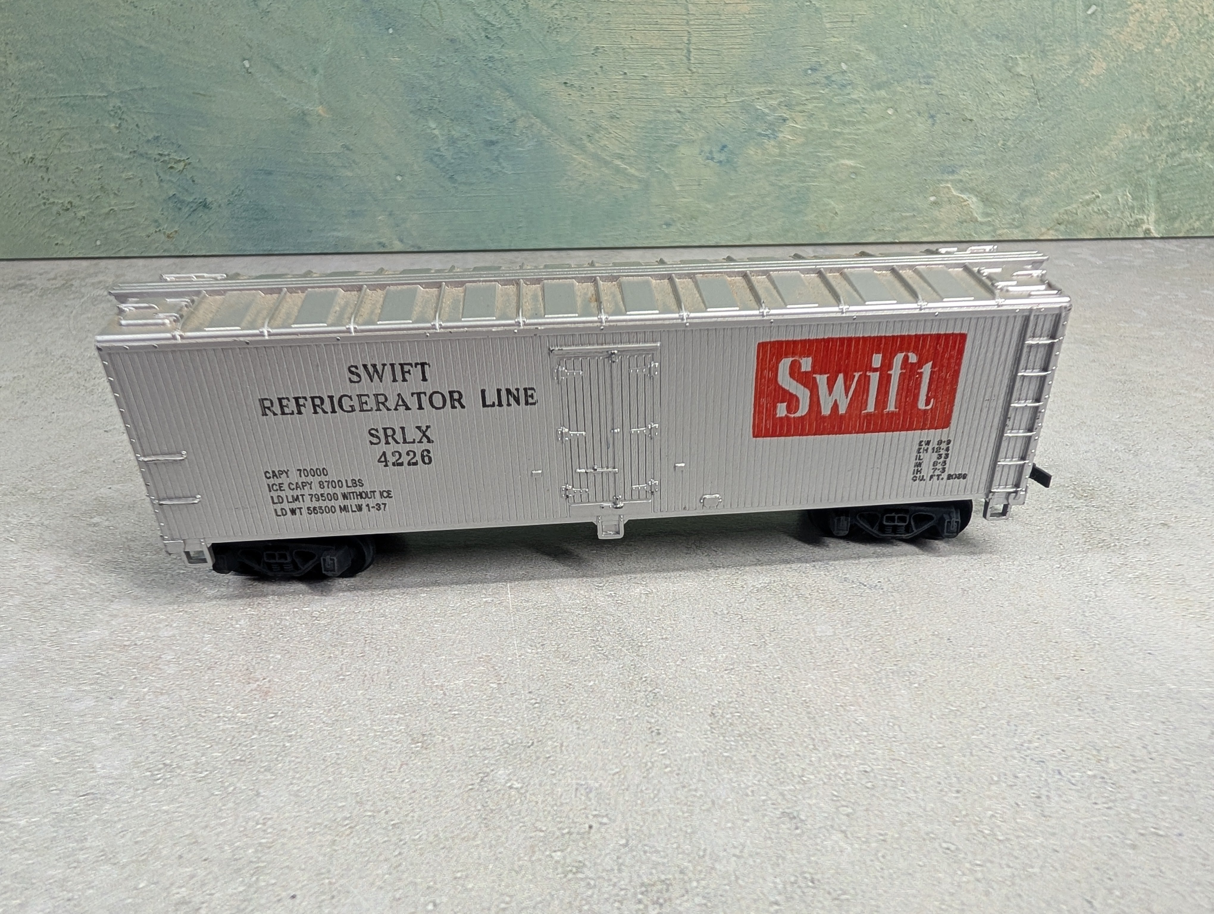 USED Mantua HO Scale 40' Wooden Reefer Box Car Swift Refrigerator Line SRLX #4226
