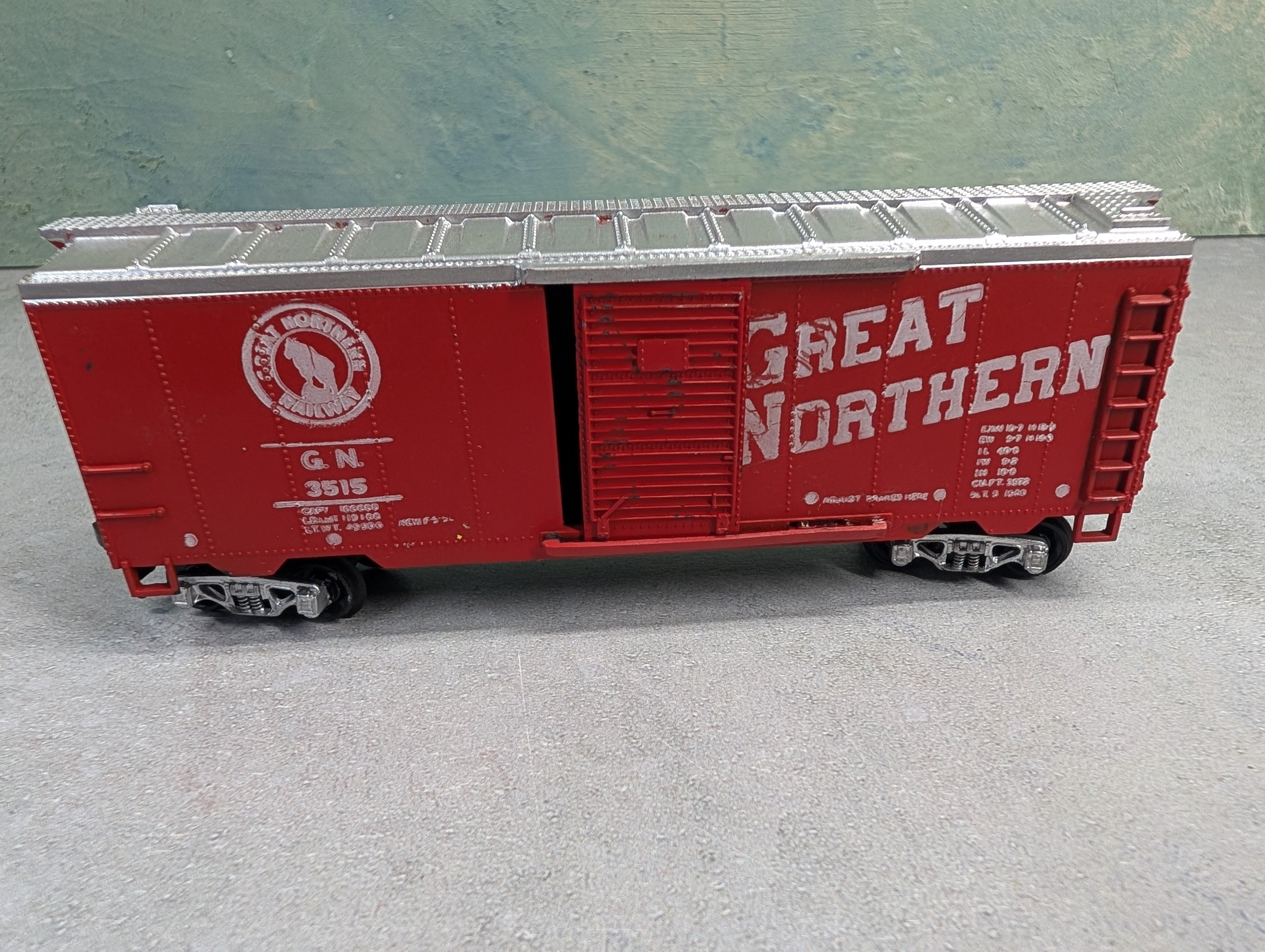 USED Varney HO Scale 40' Box Car Great Northern GN #3515