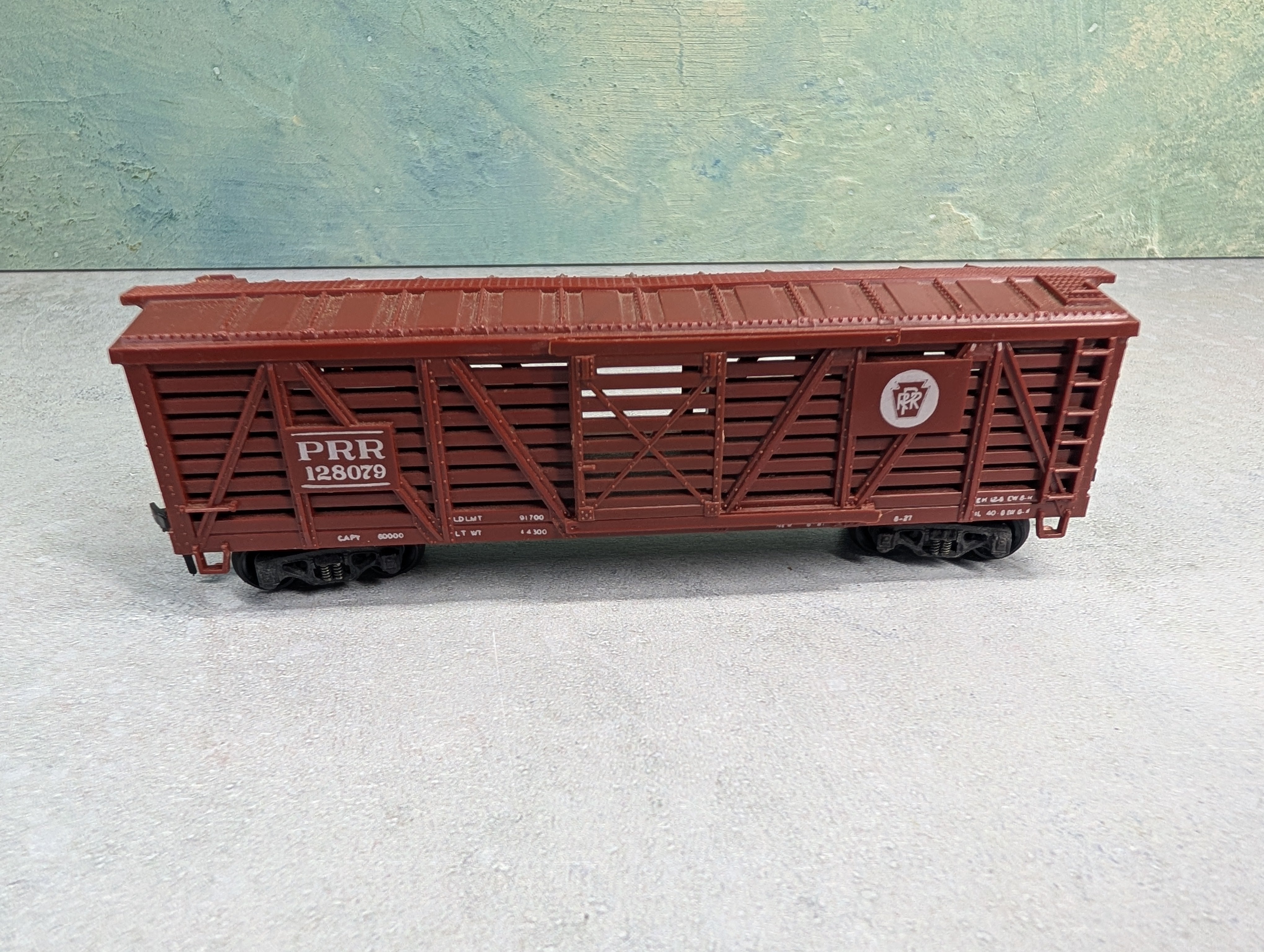 USED Varney HO Scale 40' Cattle Stock Car Pennsylvania PRR #128079