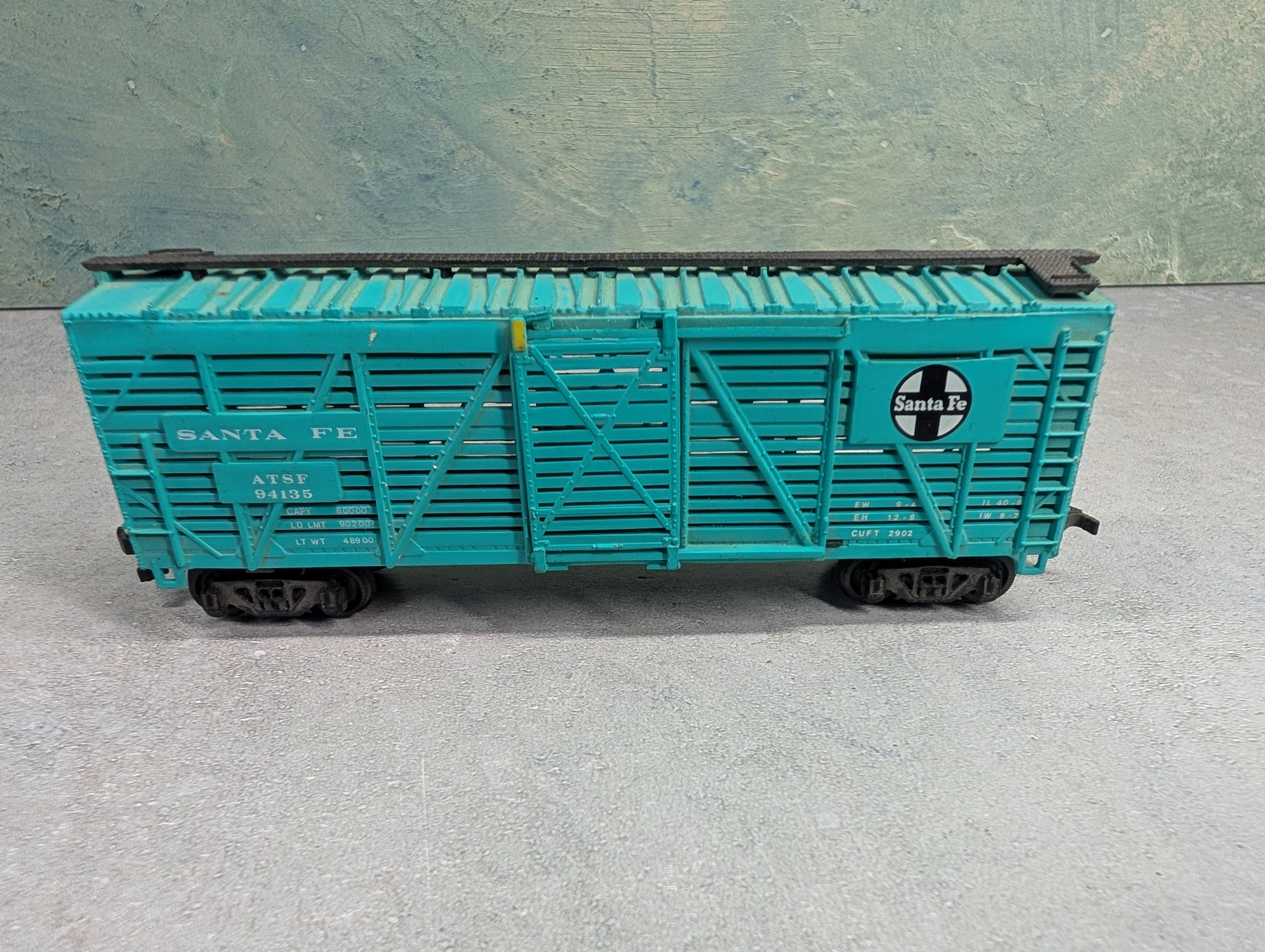 USED Bachmann HO Scale 40' Cattle Stock Car Santa Fe ATSF #94135