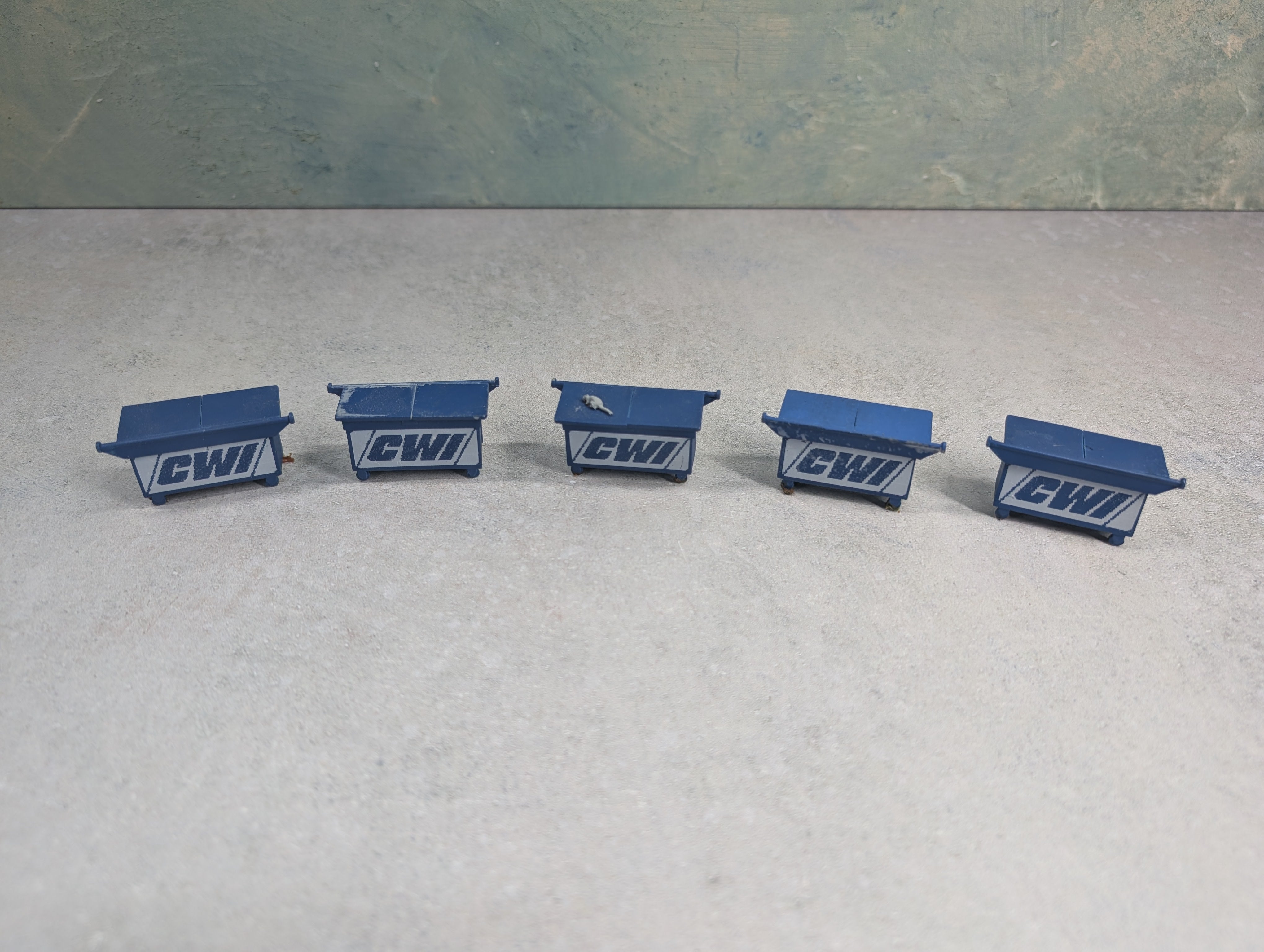 USED O Lot of Blue Metal Dumpsters (5 pcs)